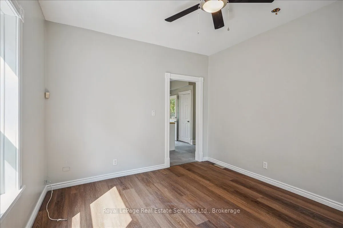 33 Rose Avenue, #Main