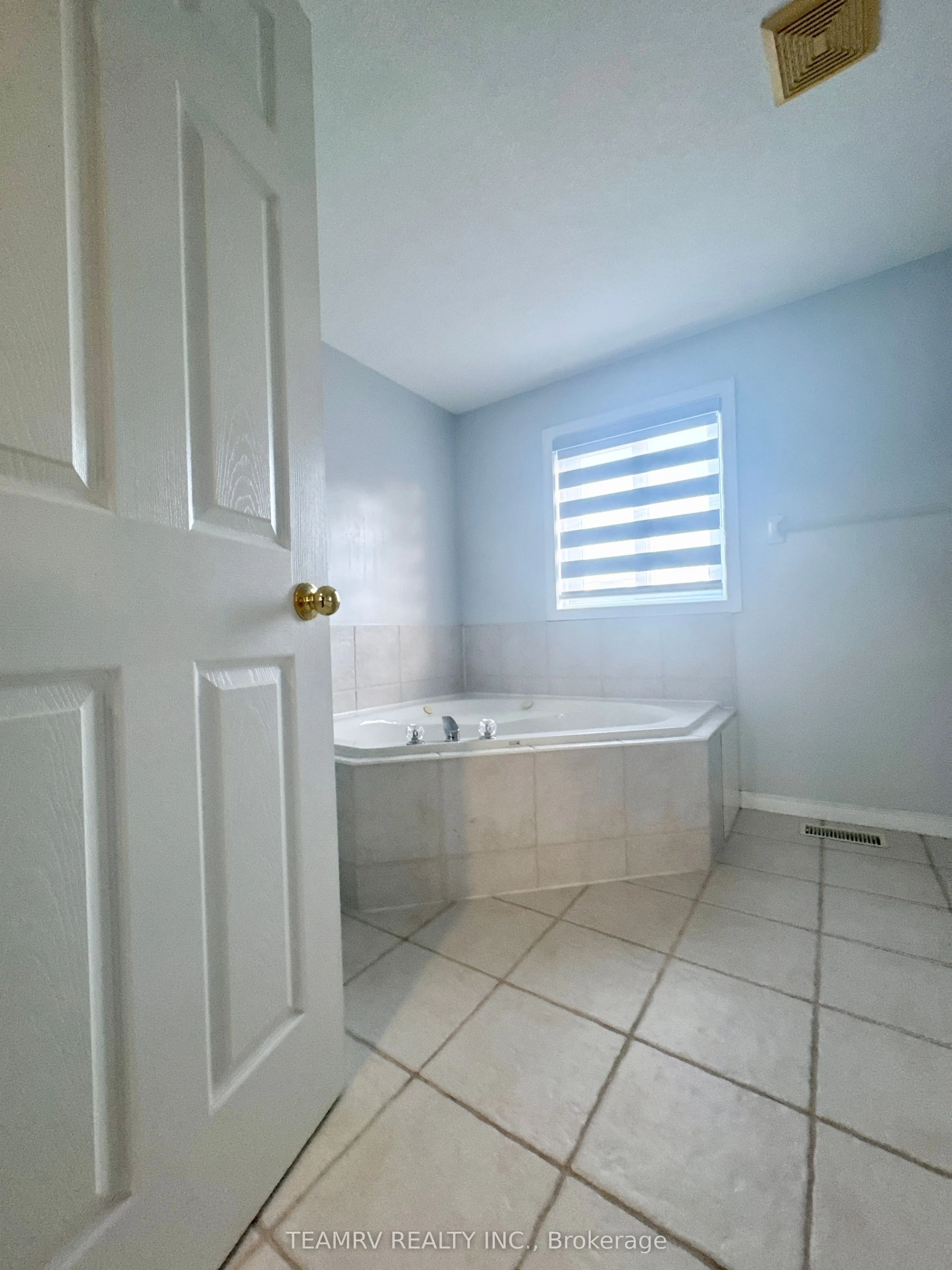 39 Bermuda Lane