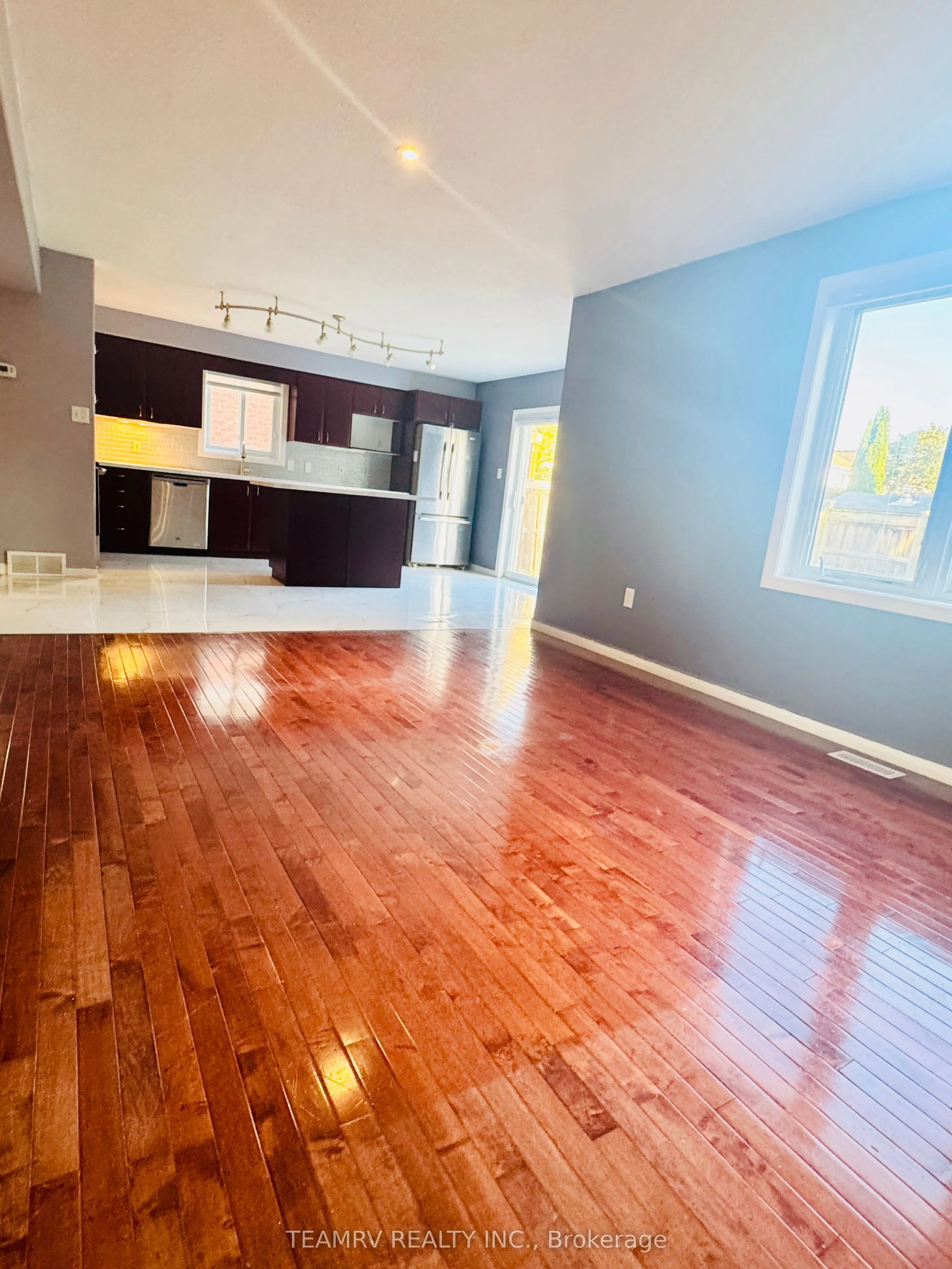 39 Bermuda Lane