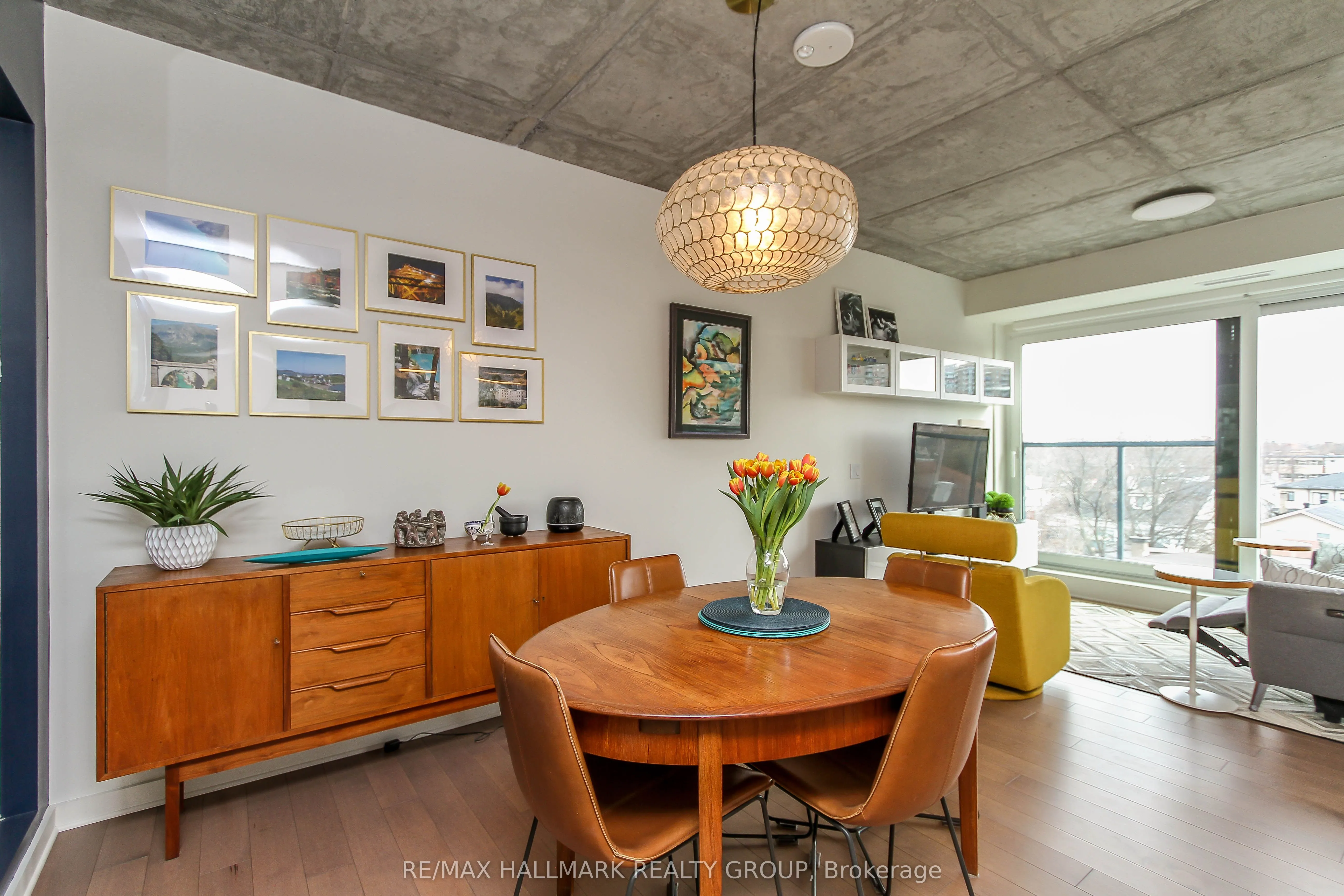 135 Barrette Street, #409