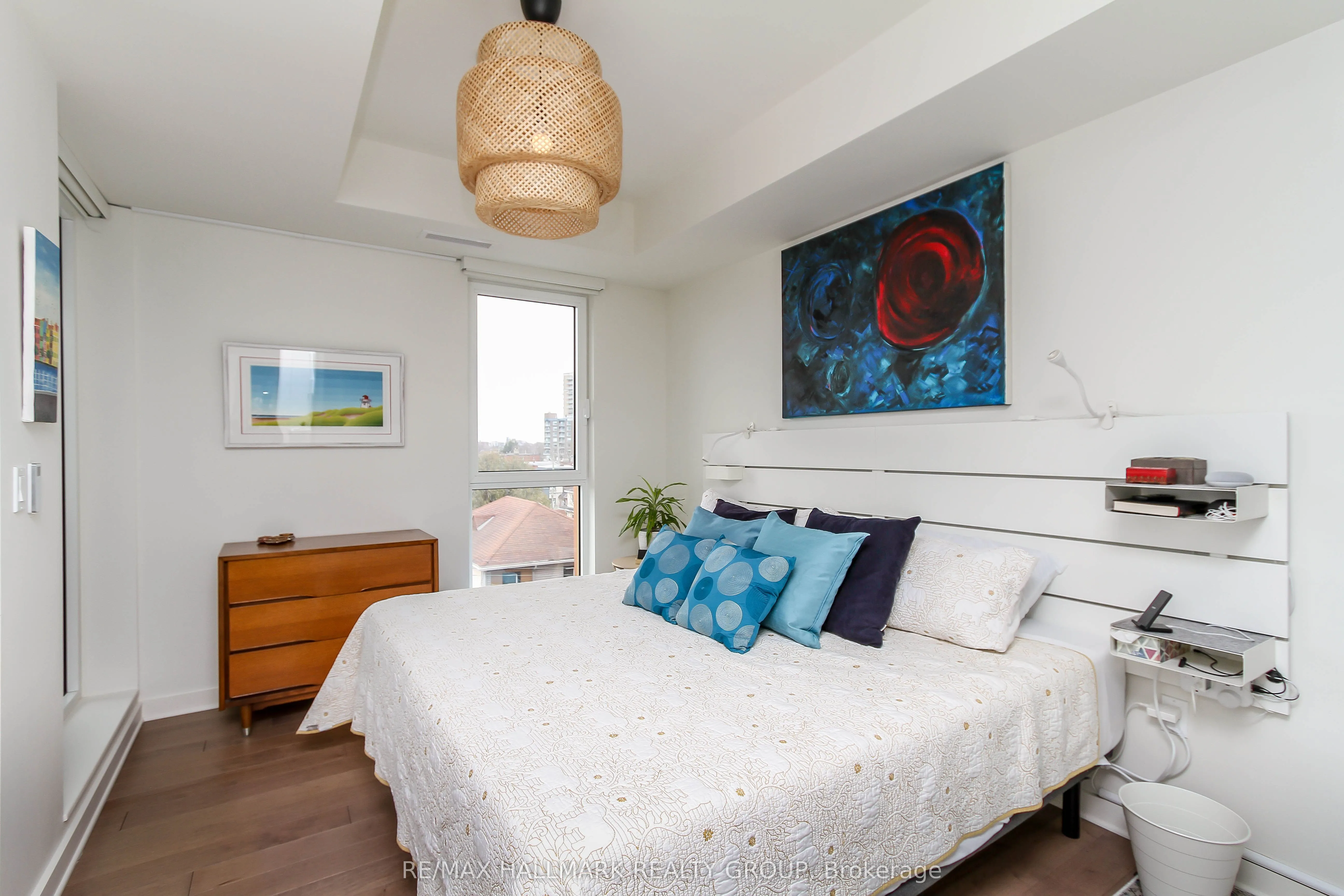 135 Barrette Street, #409