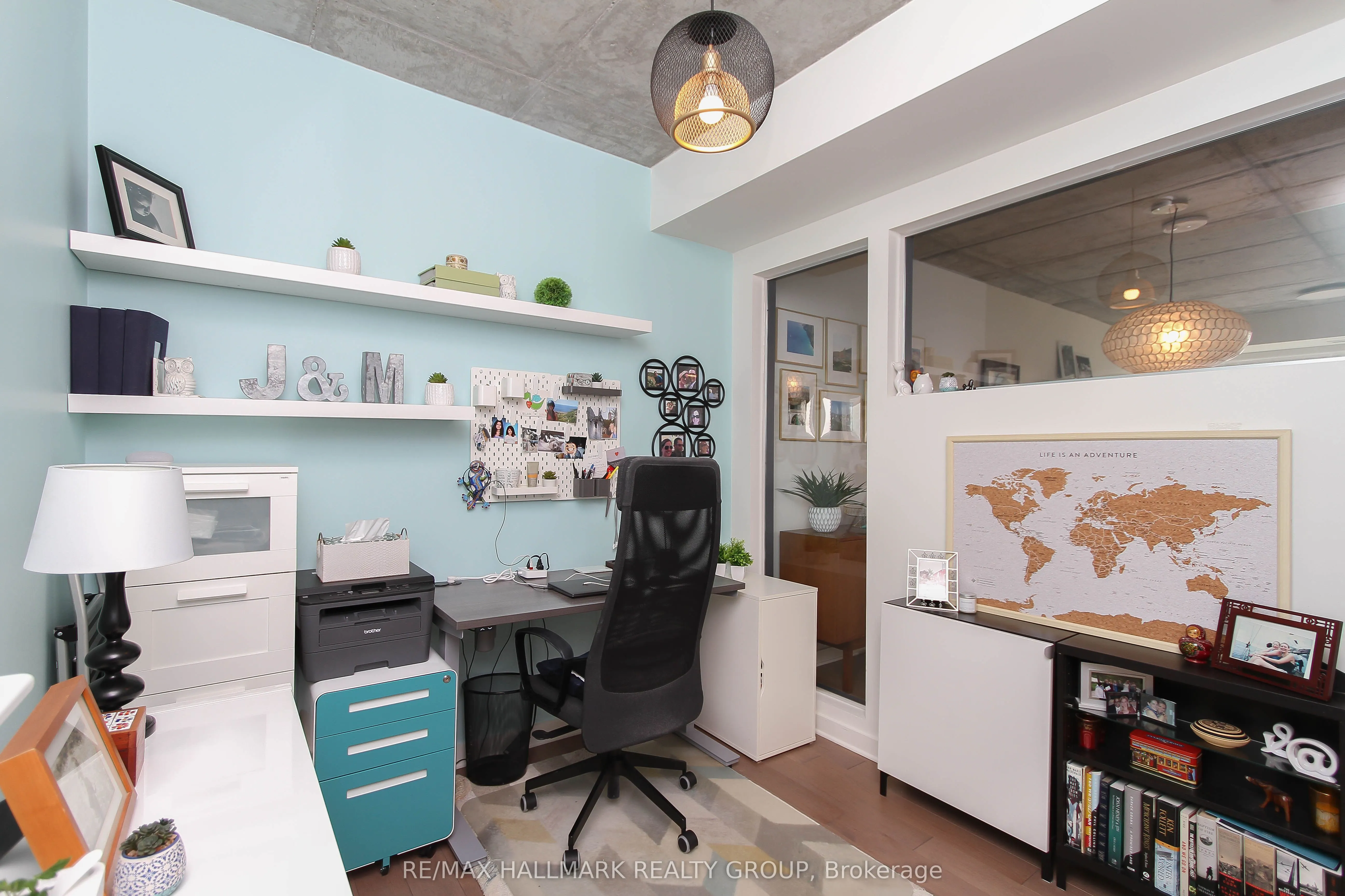 135 Barrette Street, #409