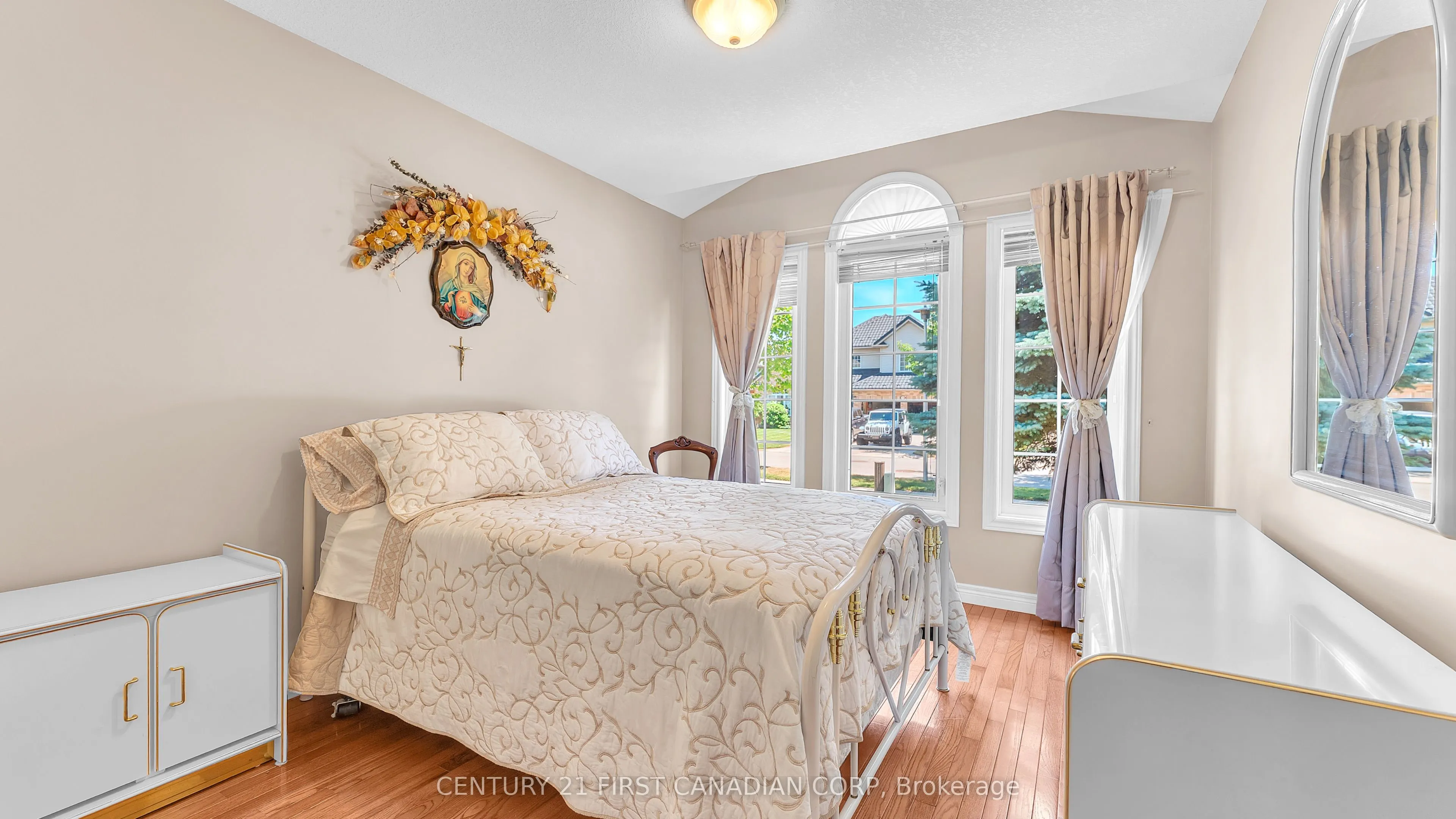 79 Wintergarden Road