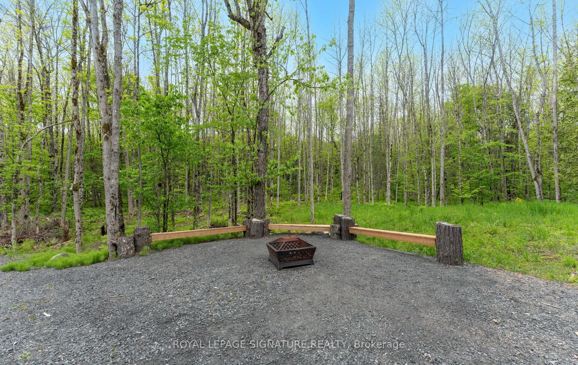 44 Sunnyshore Park Drive