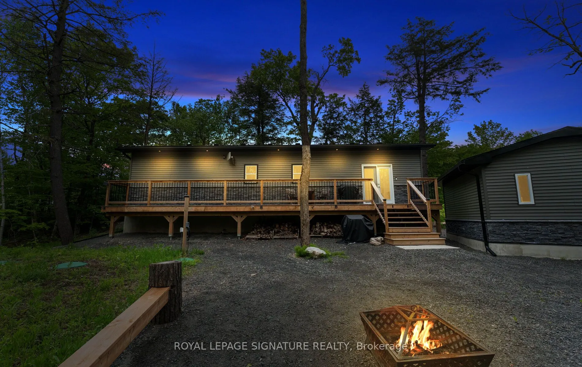 44 Sunnyshore Park Drive