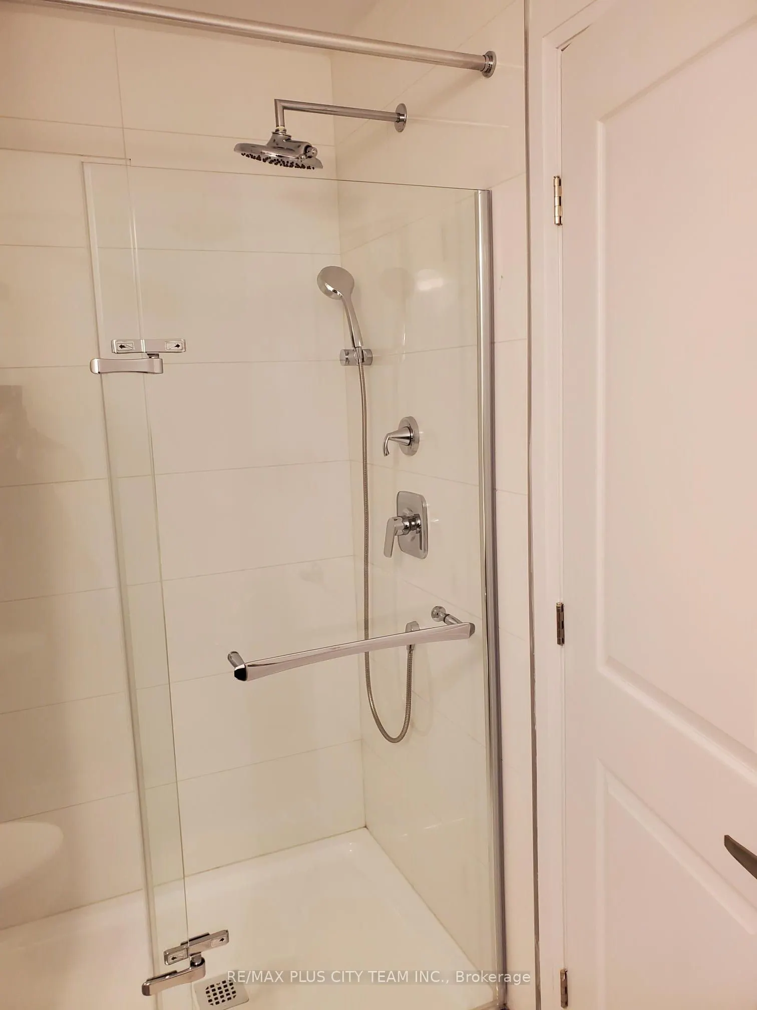61 Soho Street, #87