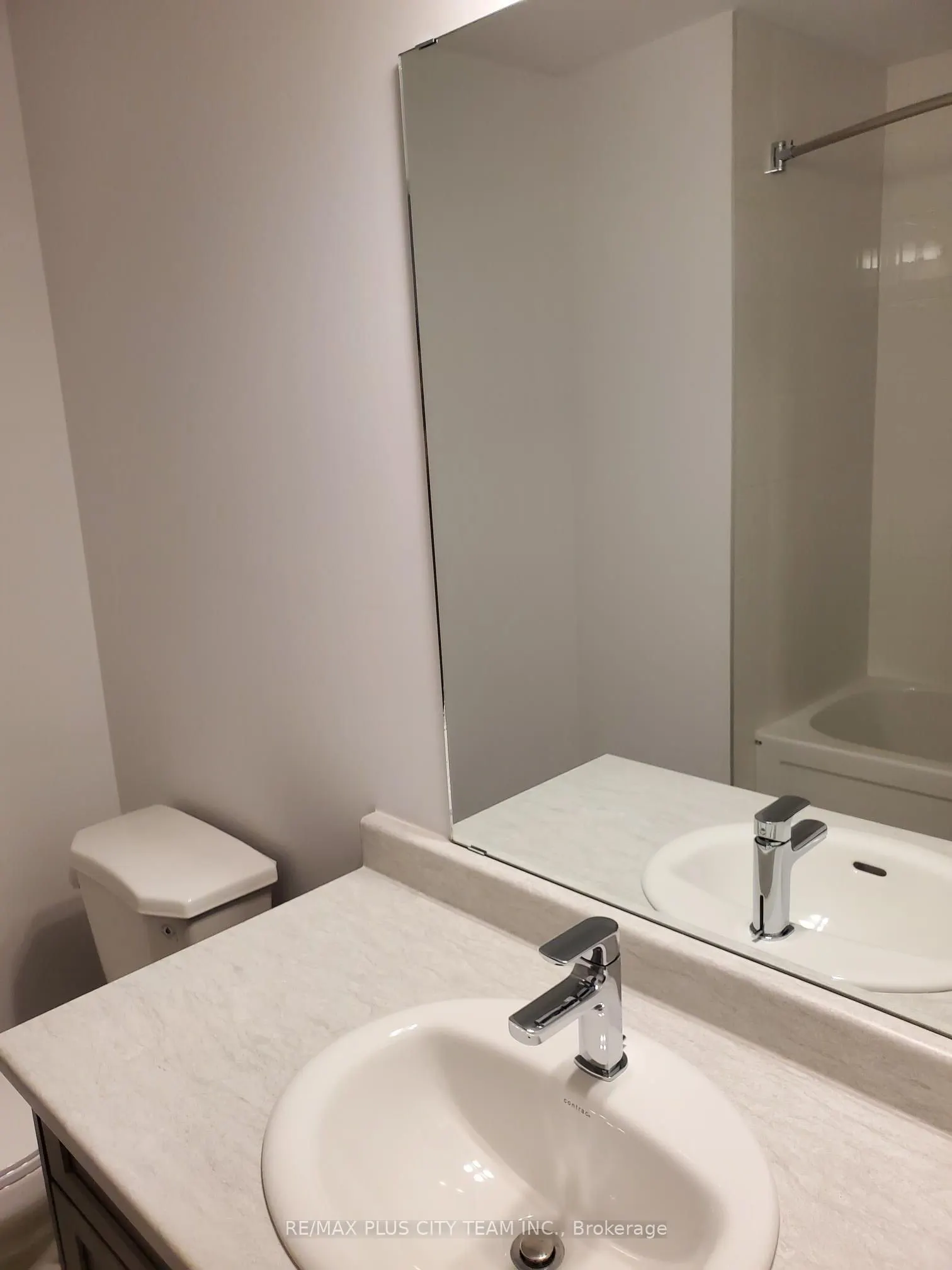 61 Soho Street, #87