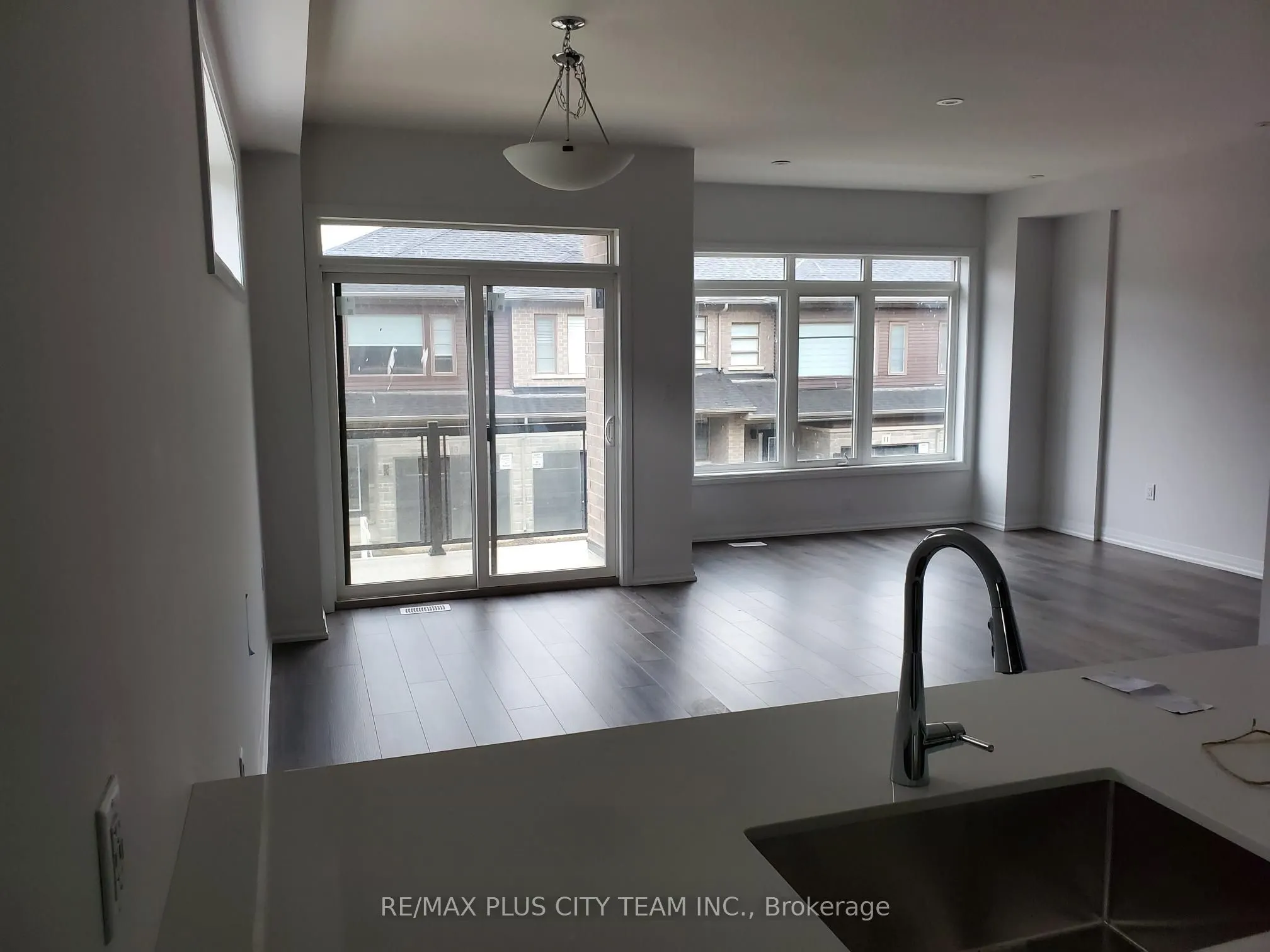 61 Soho Street, #87