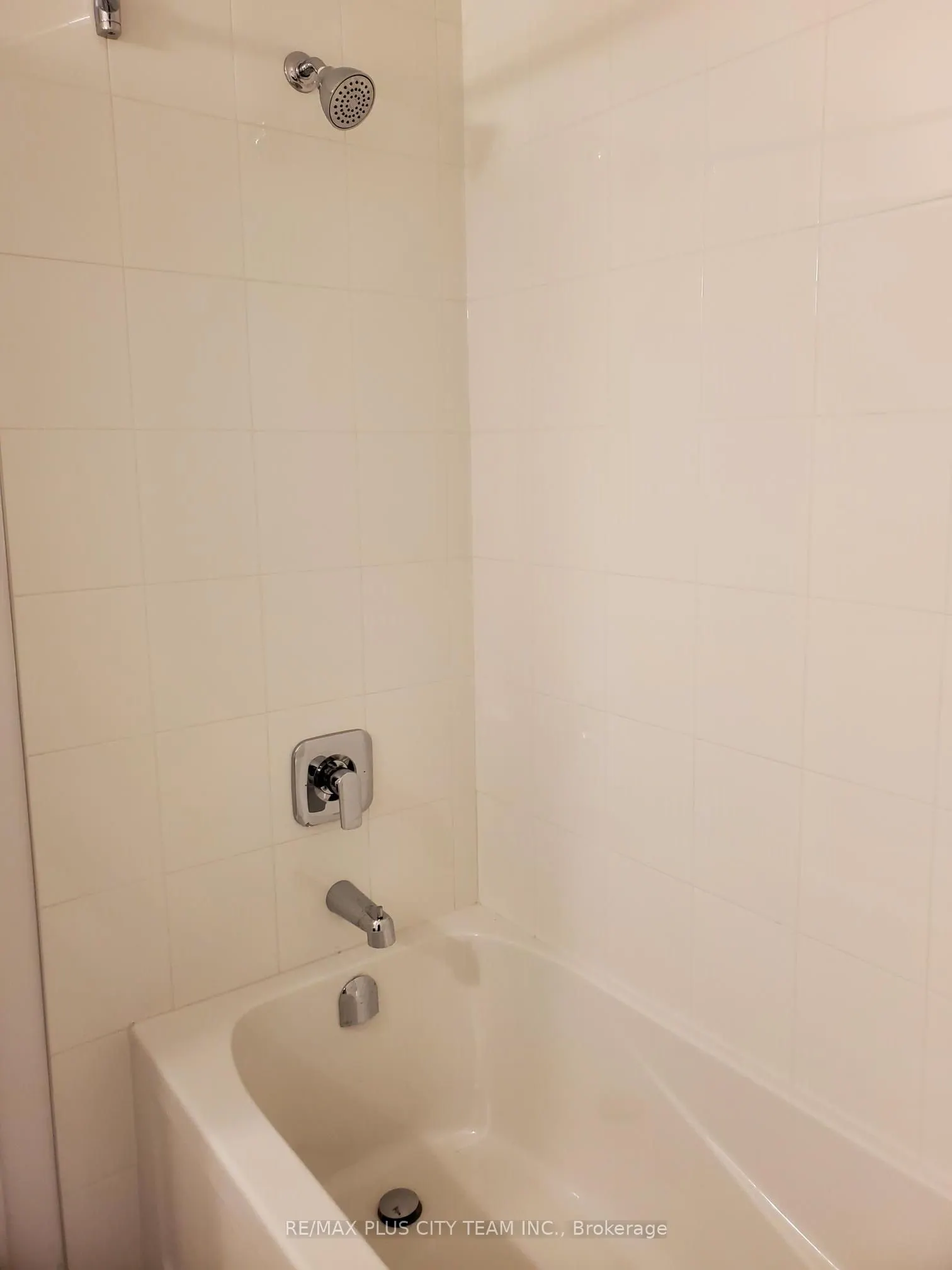 61 Soho Street, #87