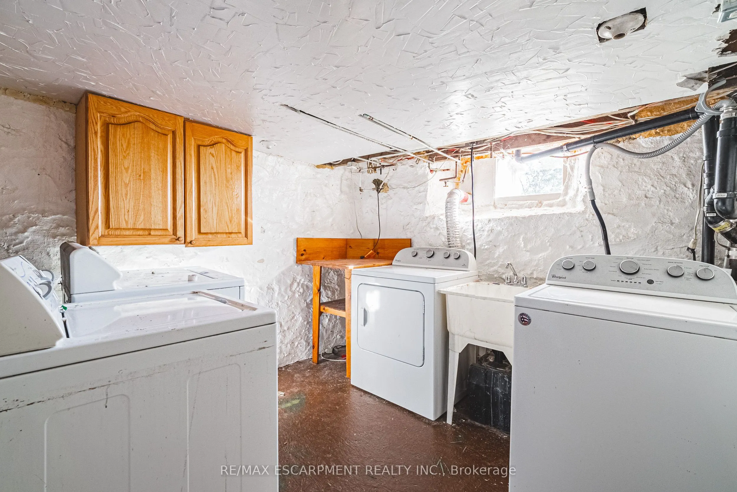 9589 Wellington 124 Road