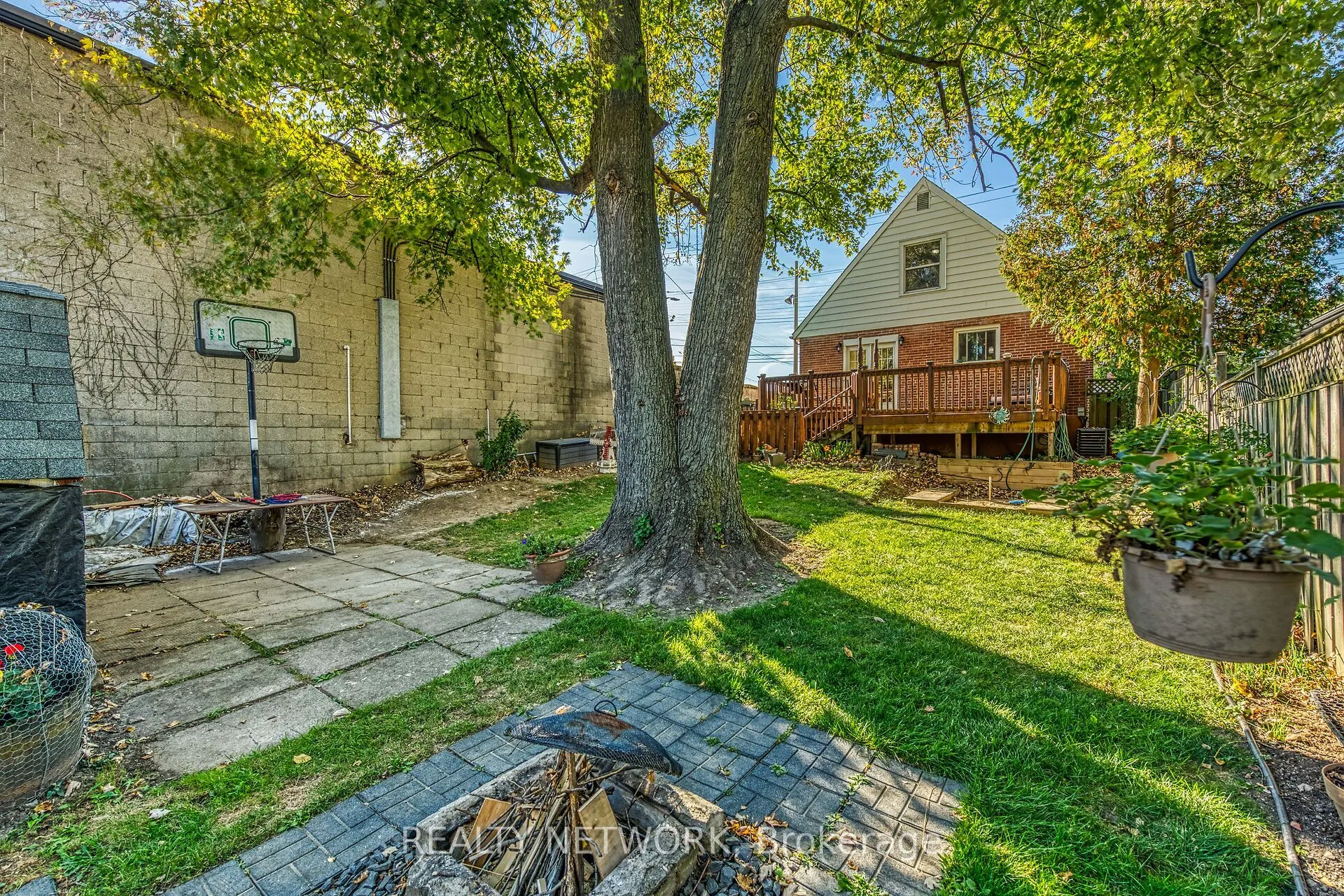 579 Upper Sherman Avenue