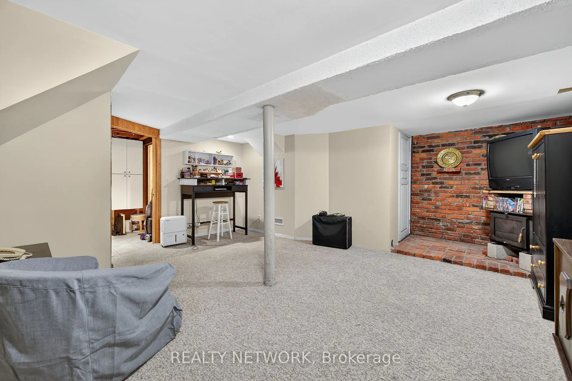 579 Upper Sherman Avenue