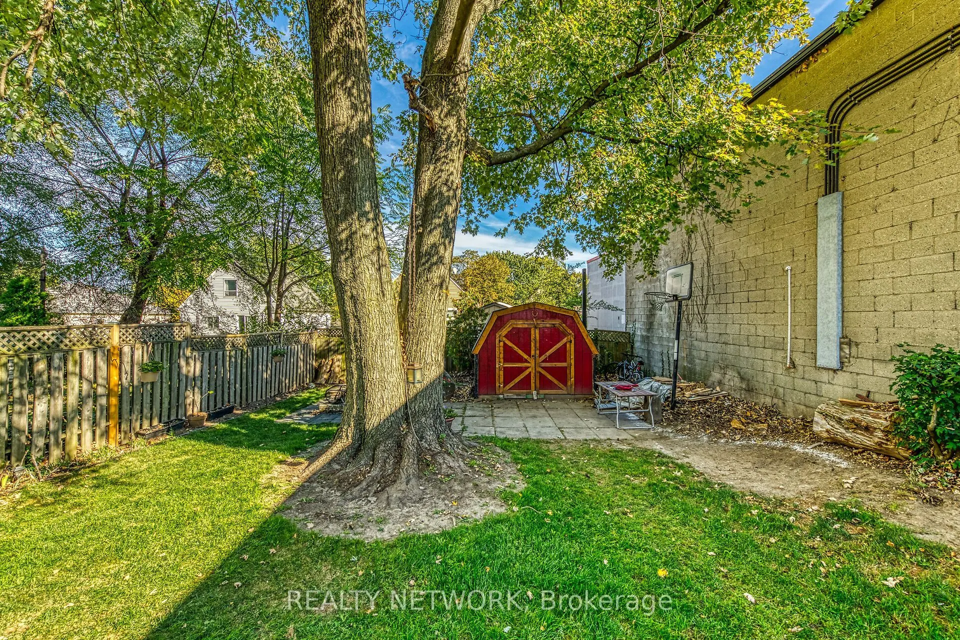 579 Upper Sherman Avenue
