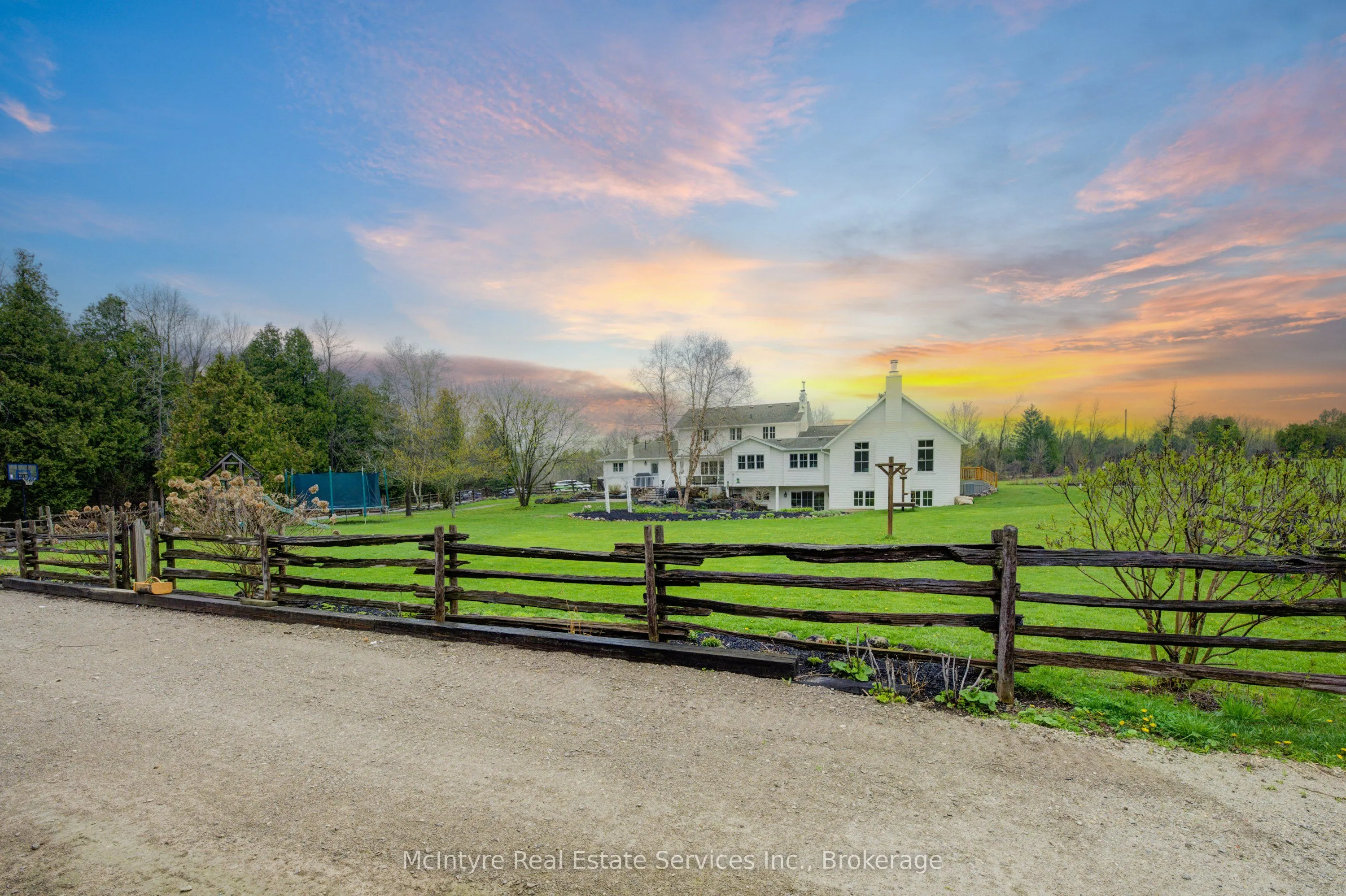 234 14th Concession Road E