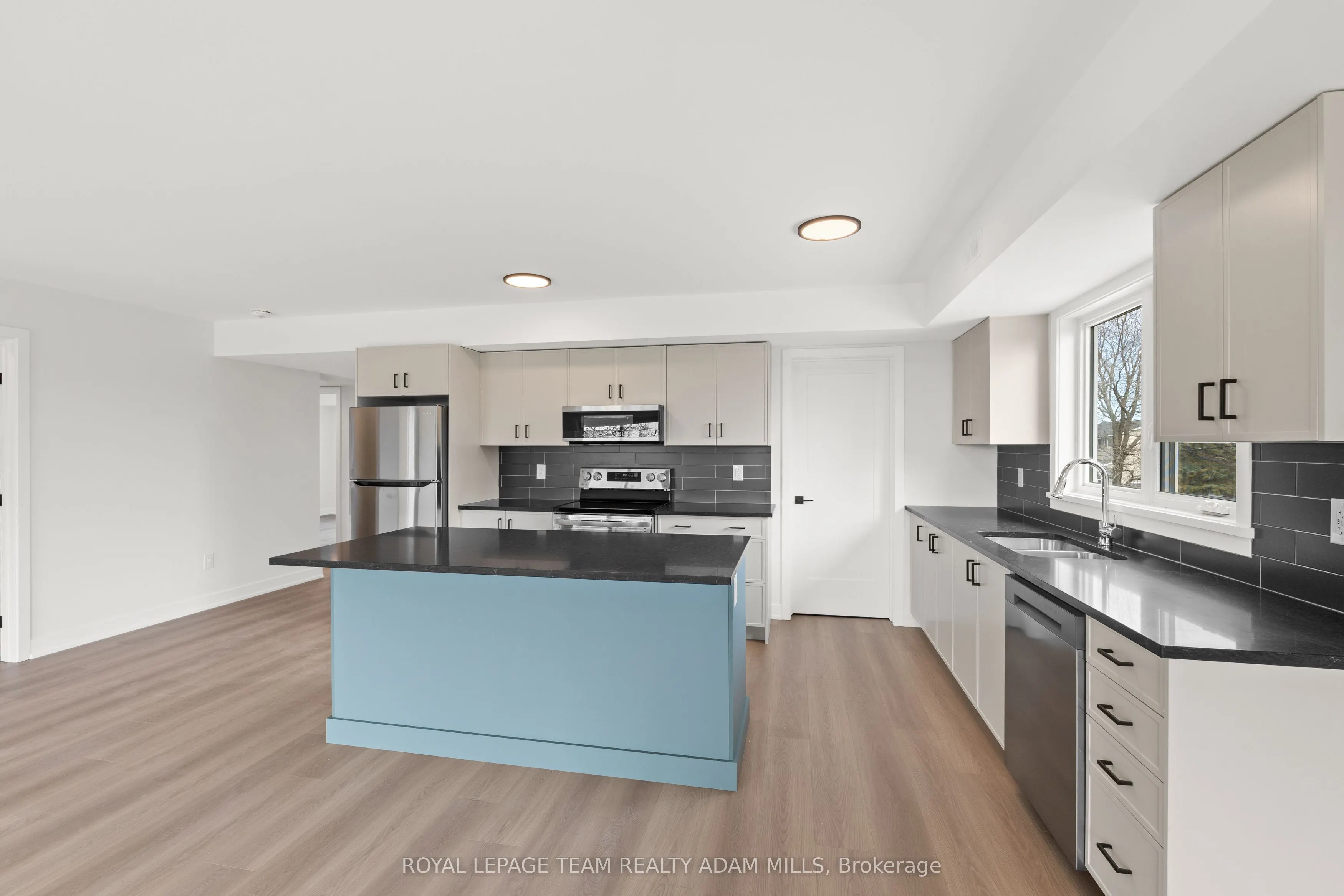 203 Teskey Street, #A