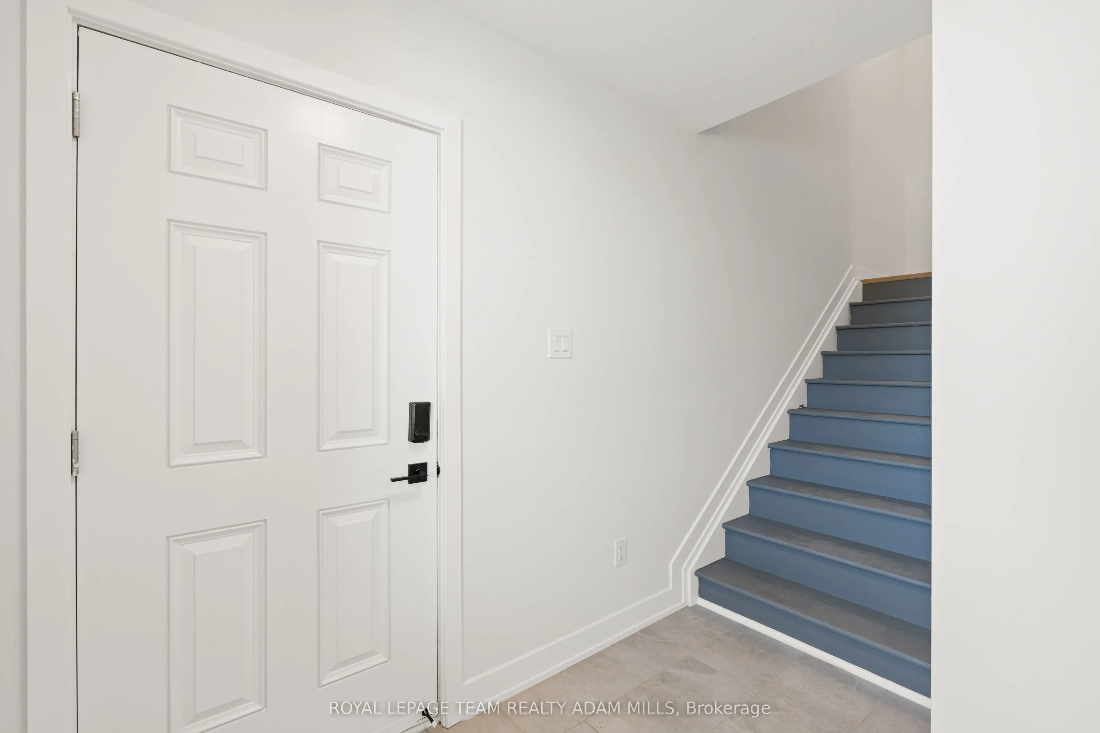 203 Teskey Street, #A