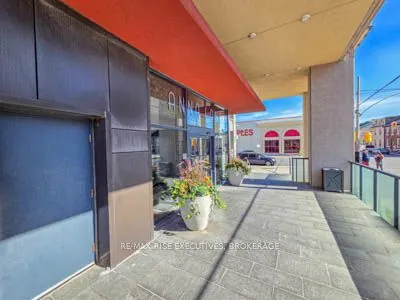 121 Queen Street, #601