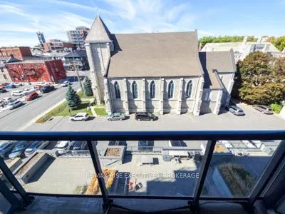 121 Queen Street, #601