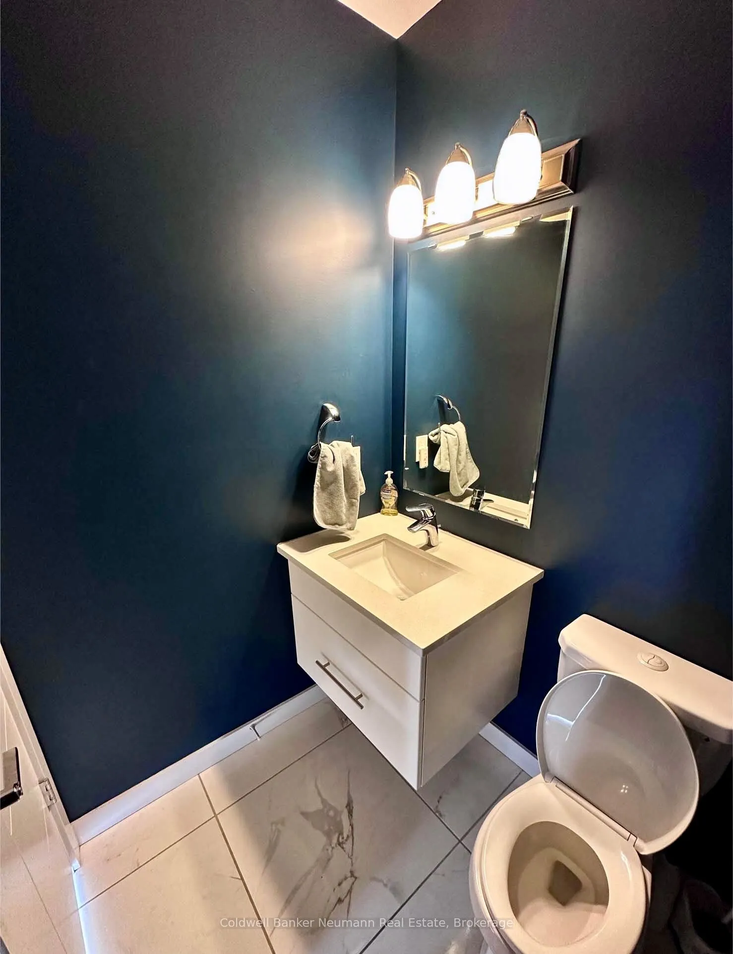 72 York Road, #4