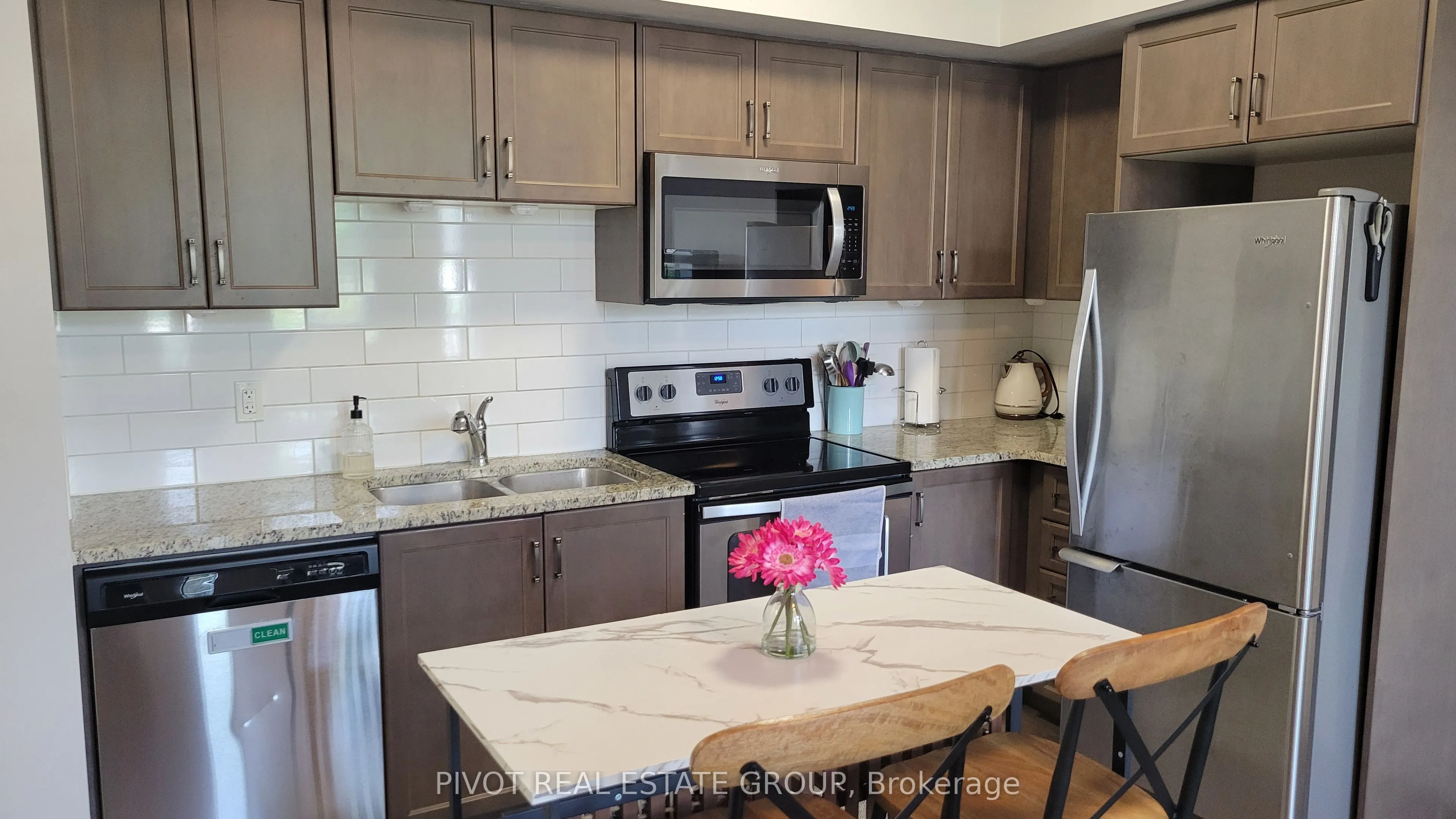 148 Watson Parkway N, #23