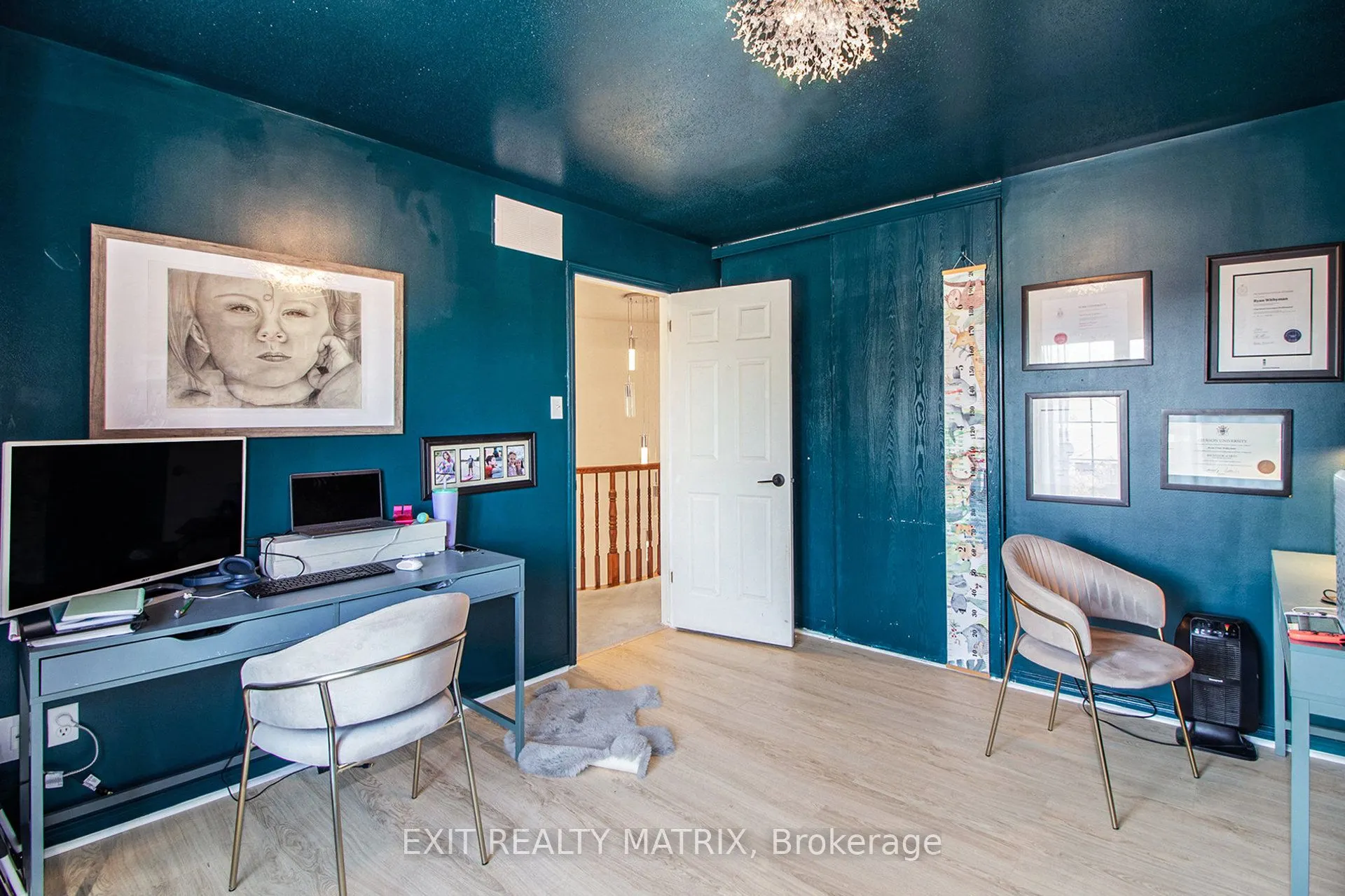 2205 Blue Willow Crescent