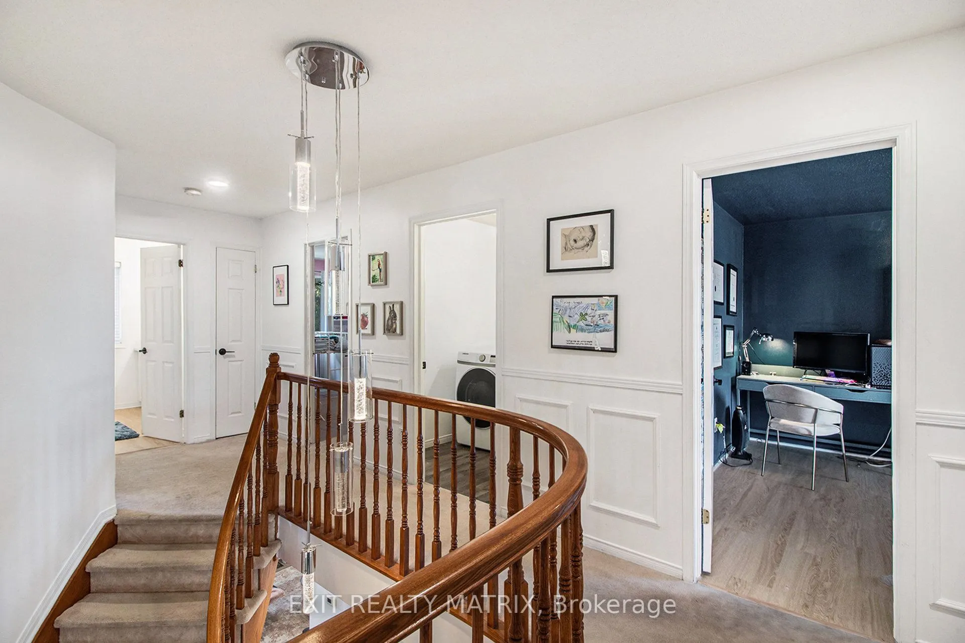 2205 Blue Willow Crescent