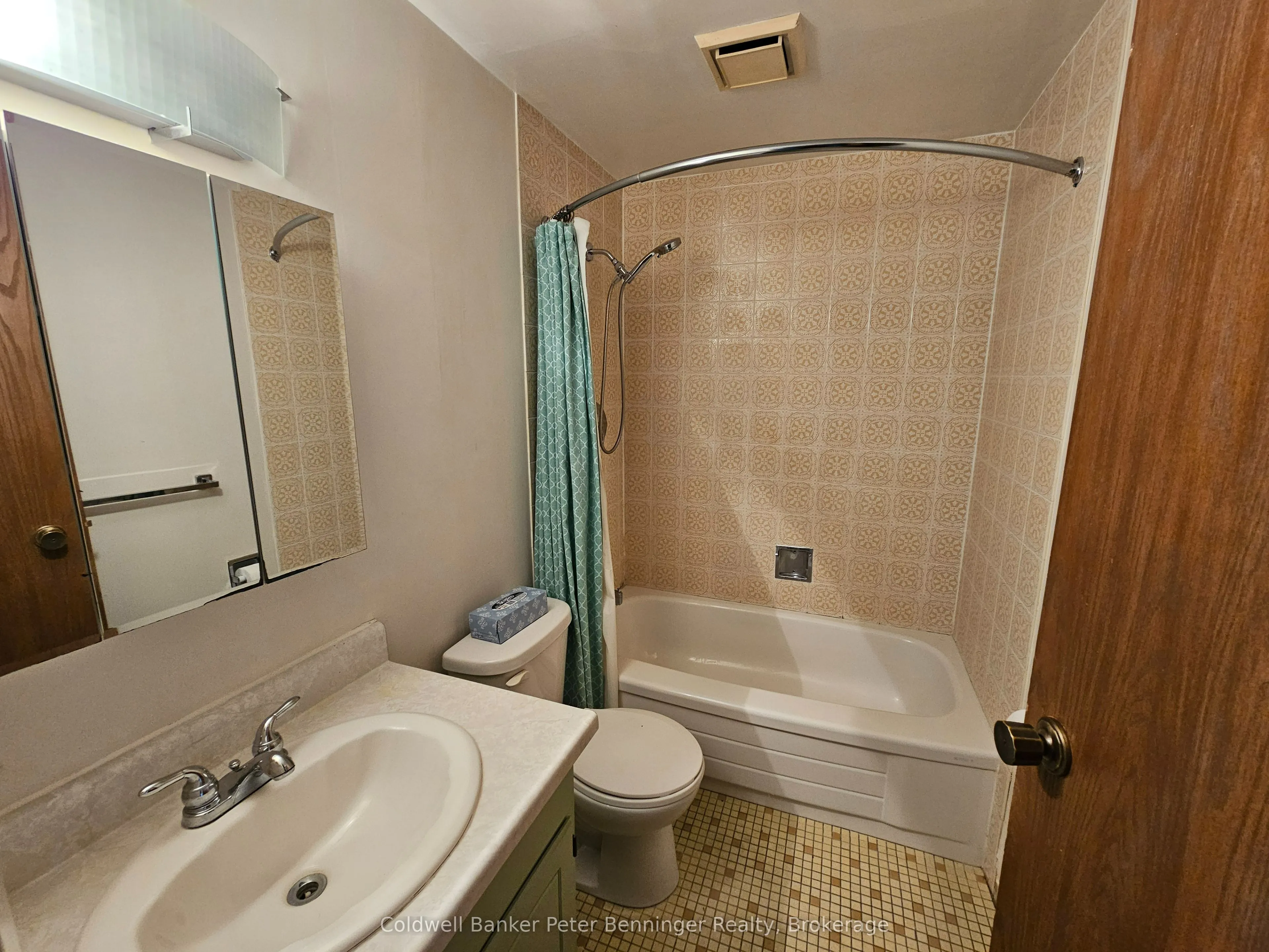 4 Avalon Place, #102