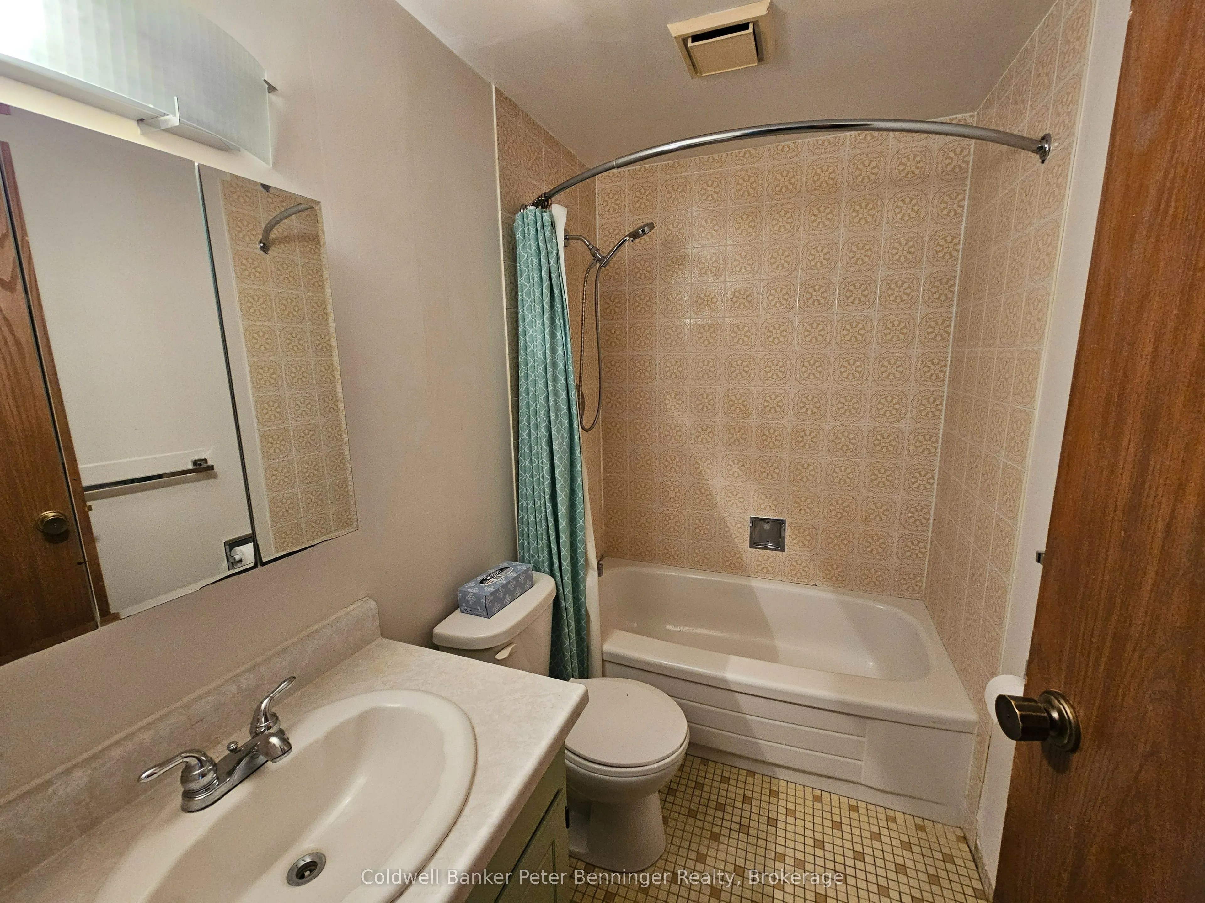 4 Avalon Place, #102