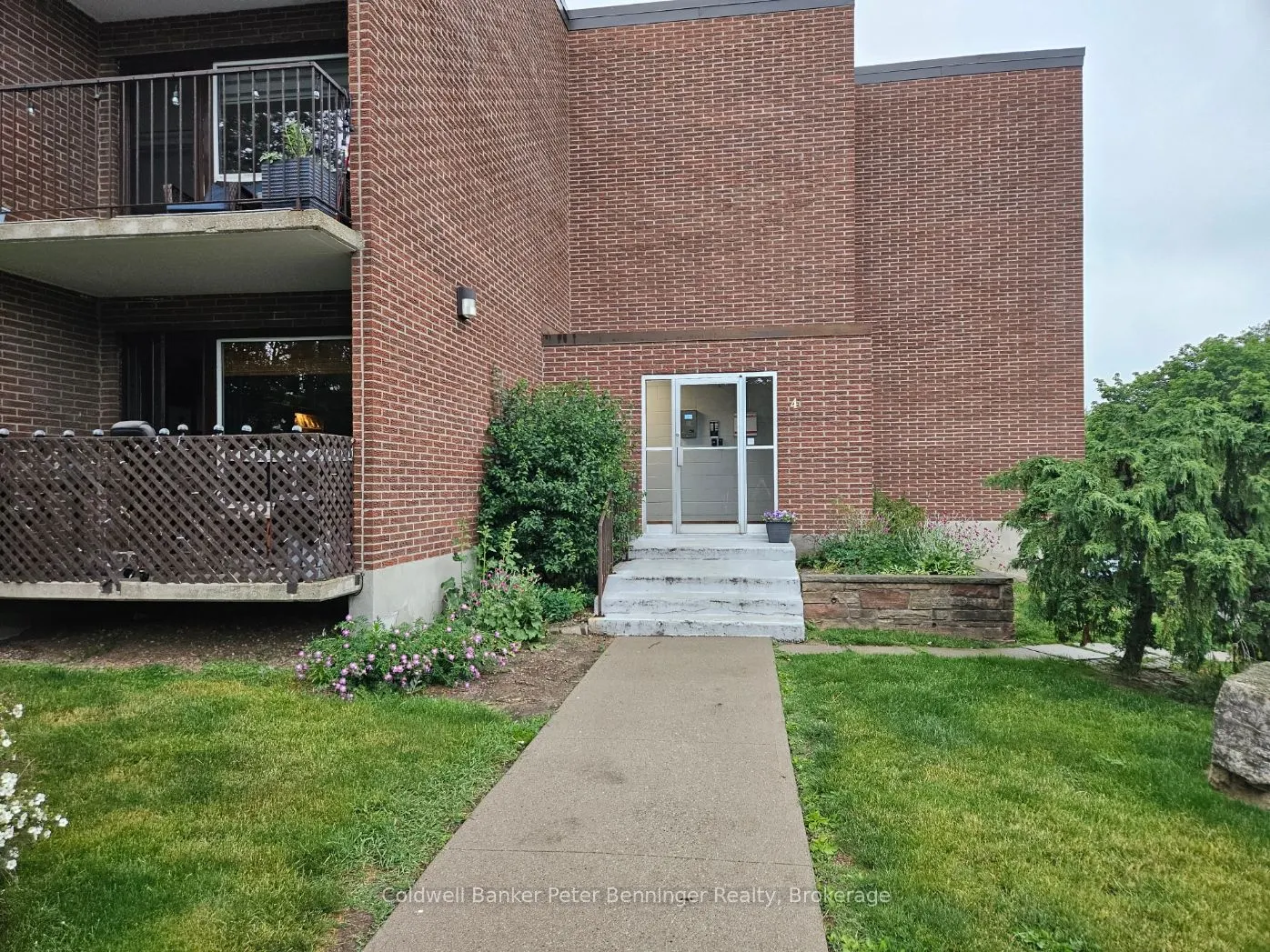 4 Avalon Place, #102
