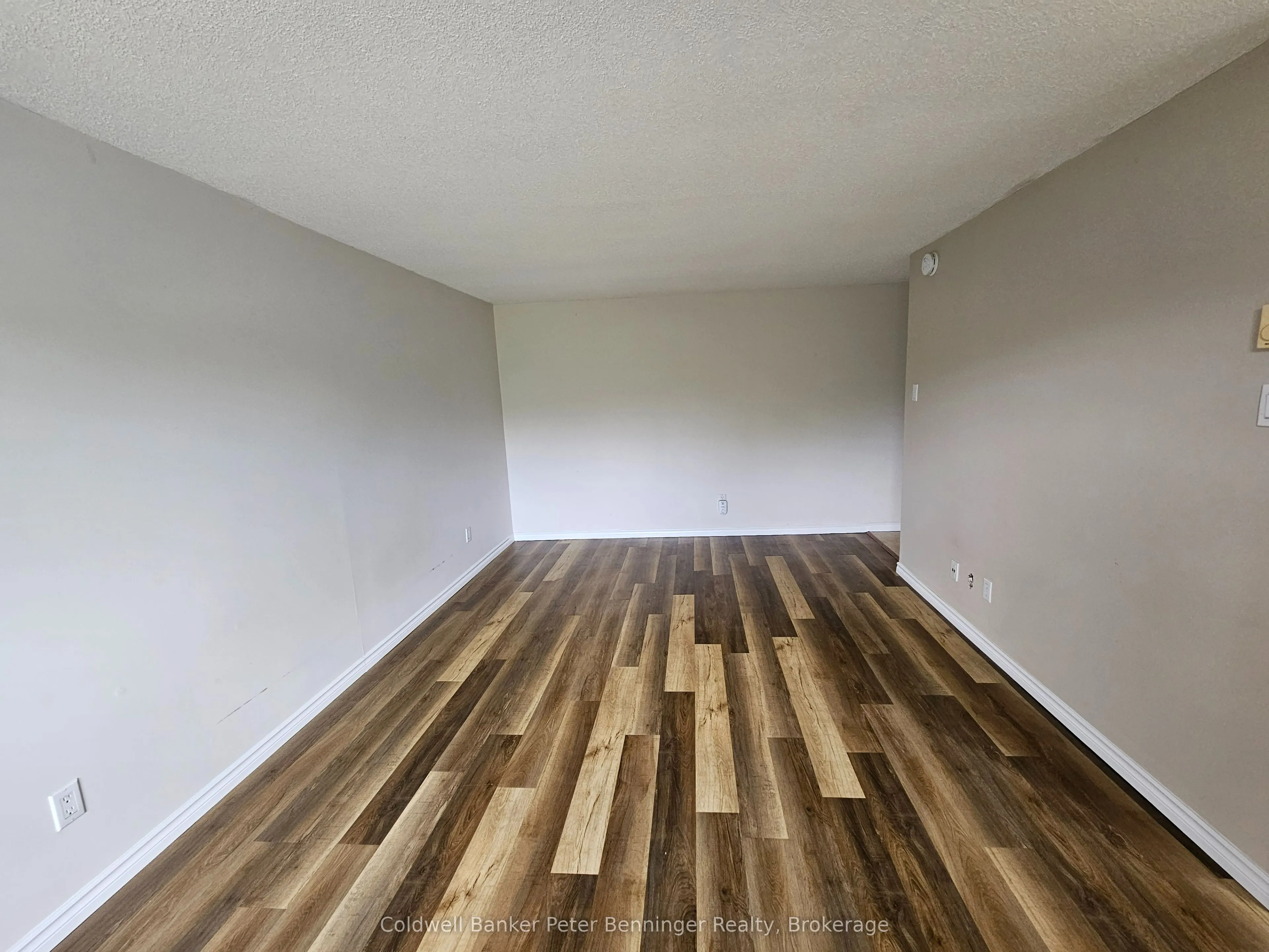 4 Avalon Place, #102
