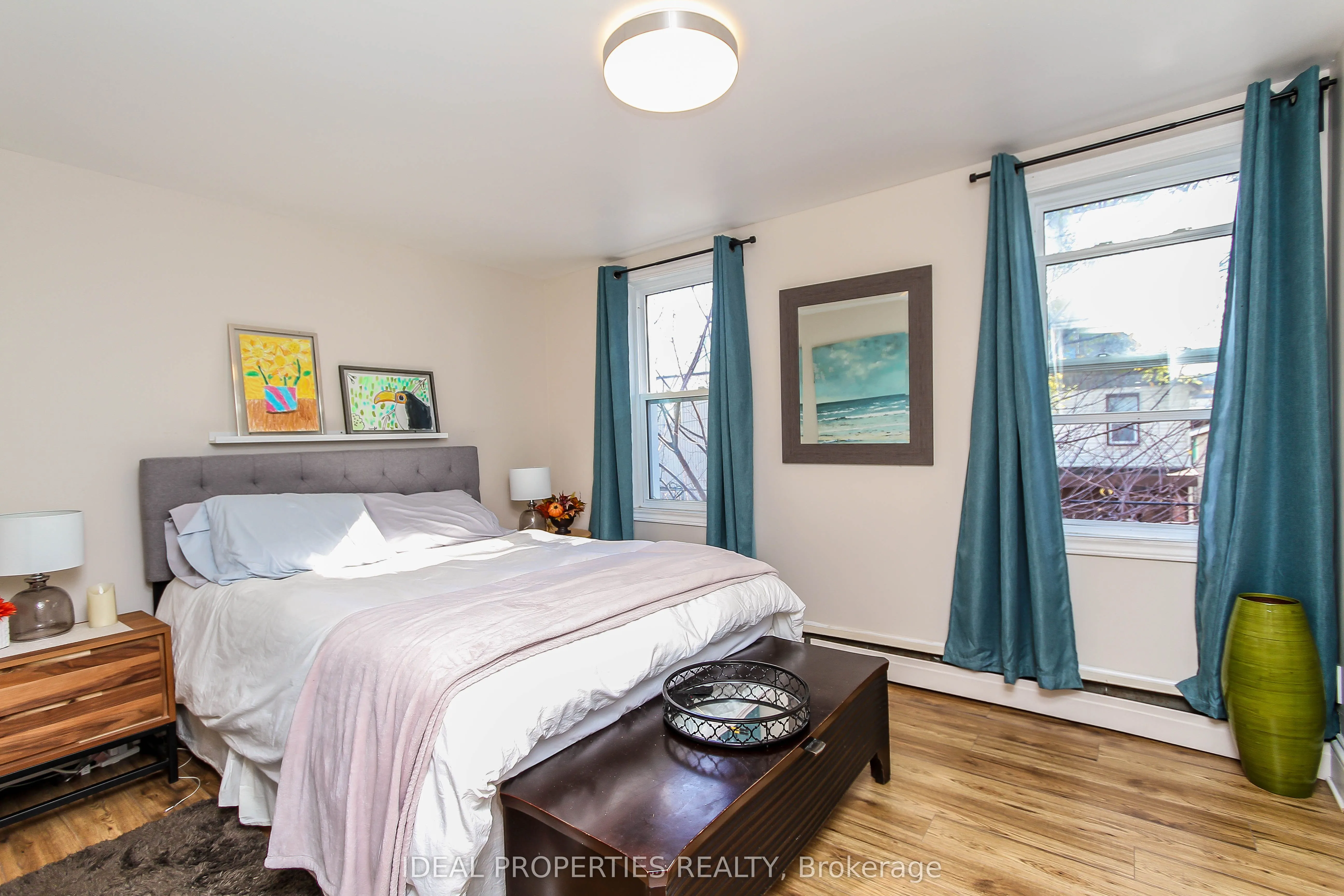 185 Louisa Street, #2