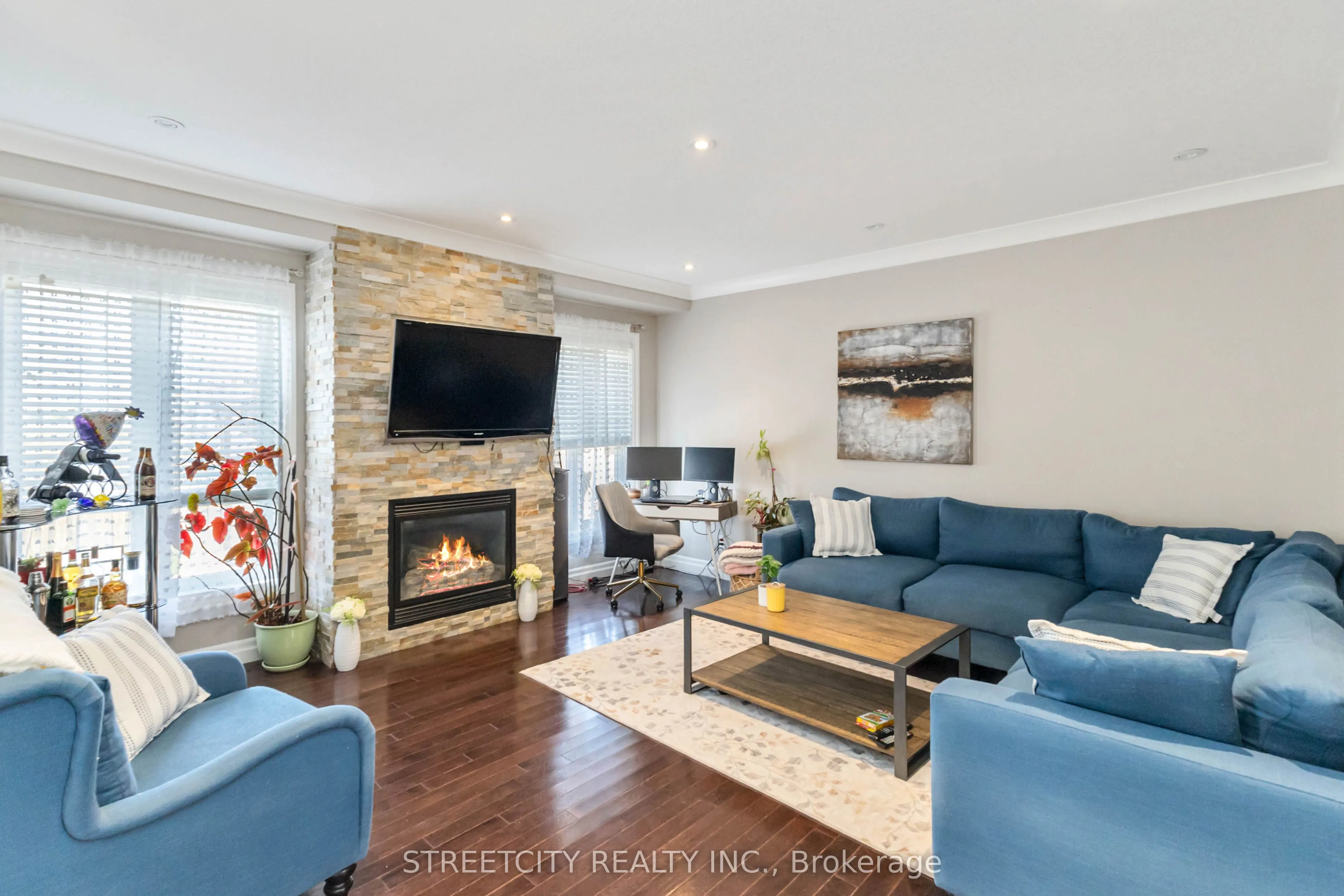 1160 Cardinal Road