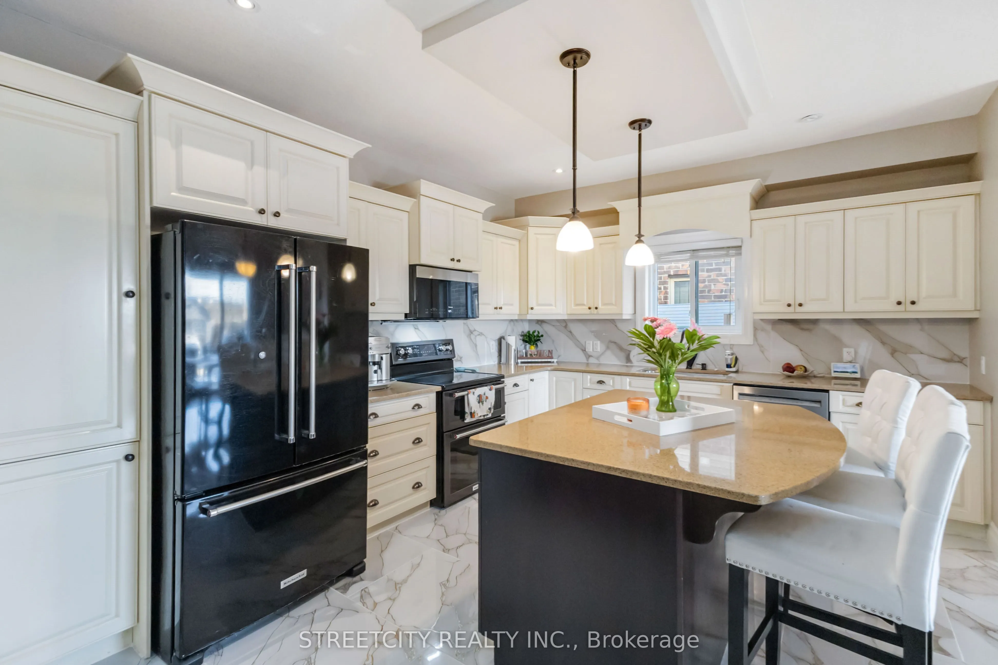 1160 Cardinal Road
