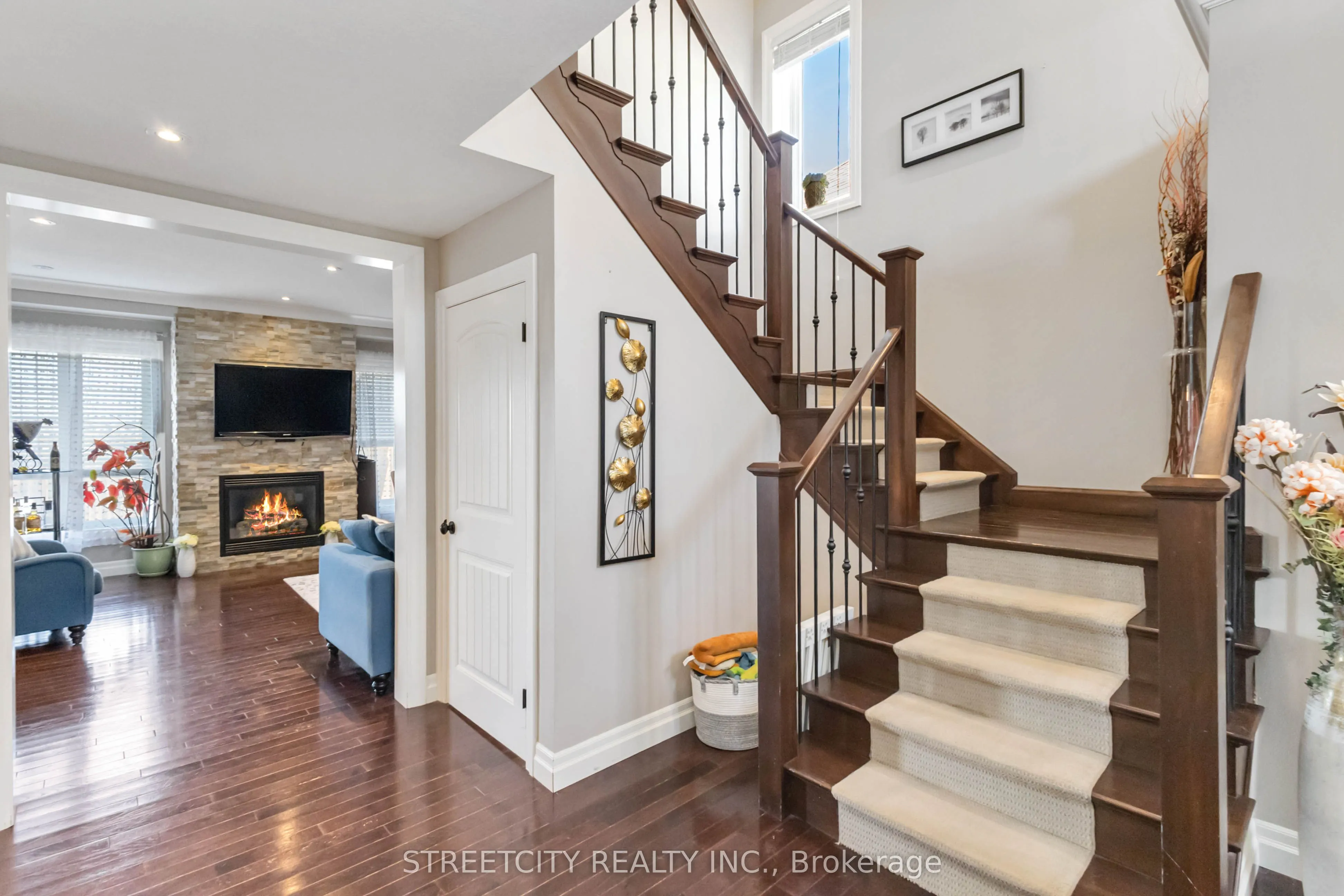 1160 Cardinal Road