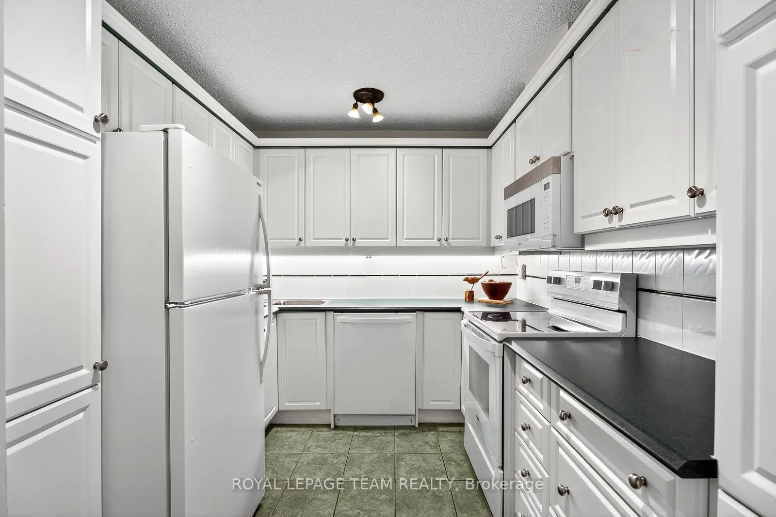 40 Landry Street, #702