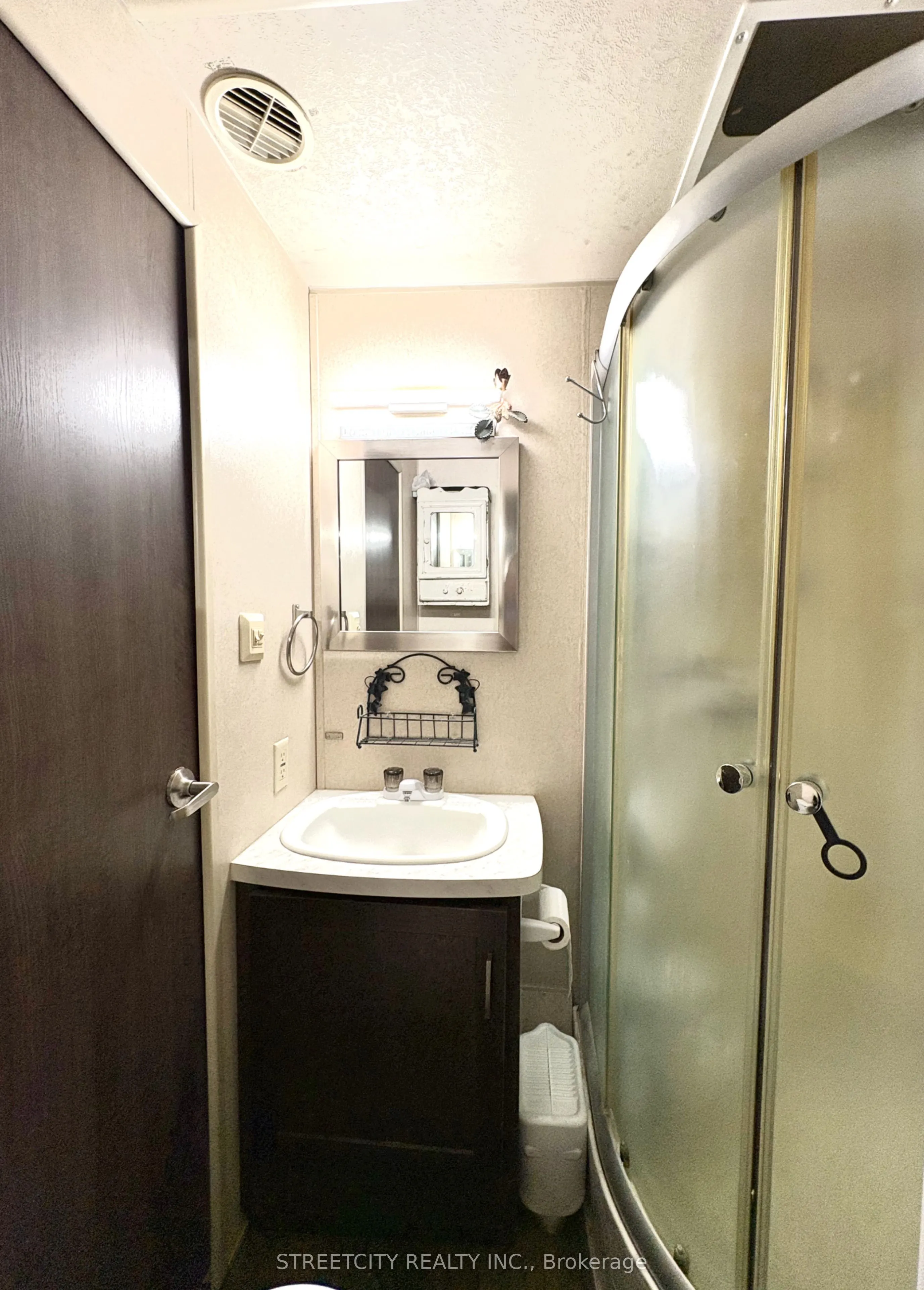4351 London Line, #1