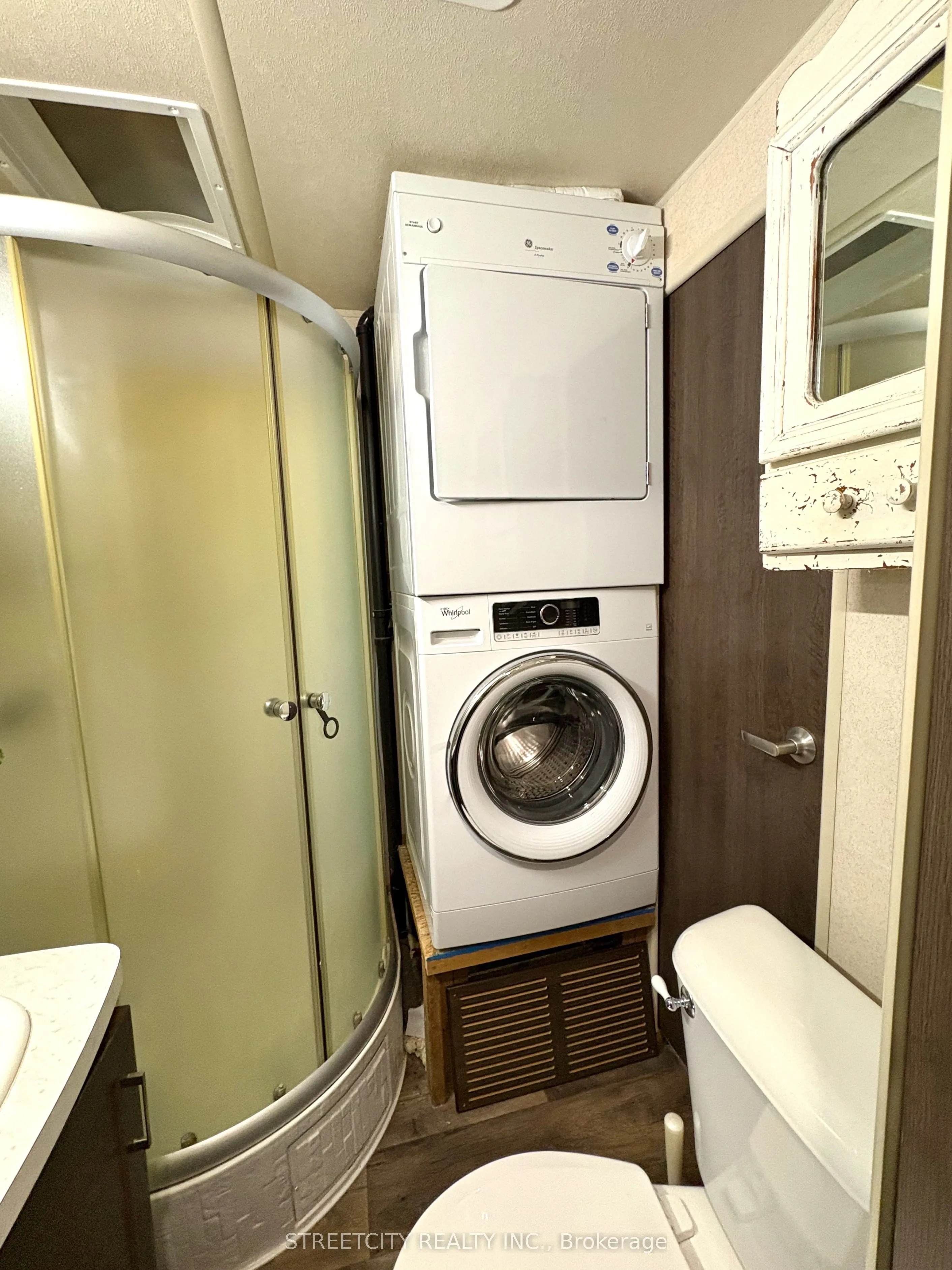 4351 London Line, #1