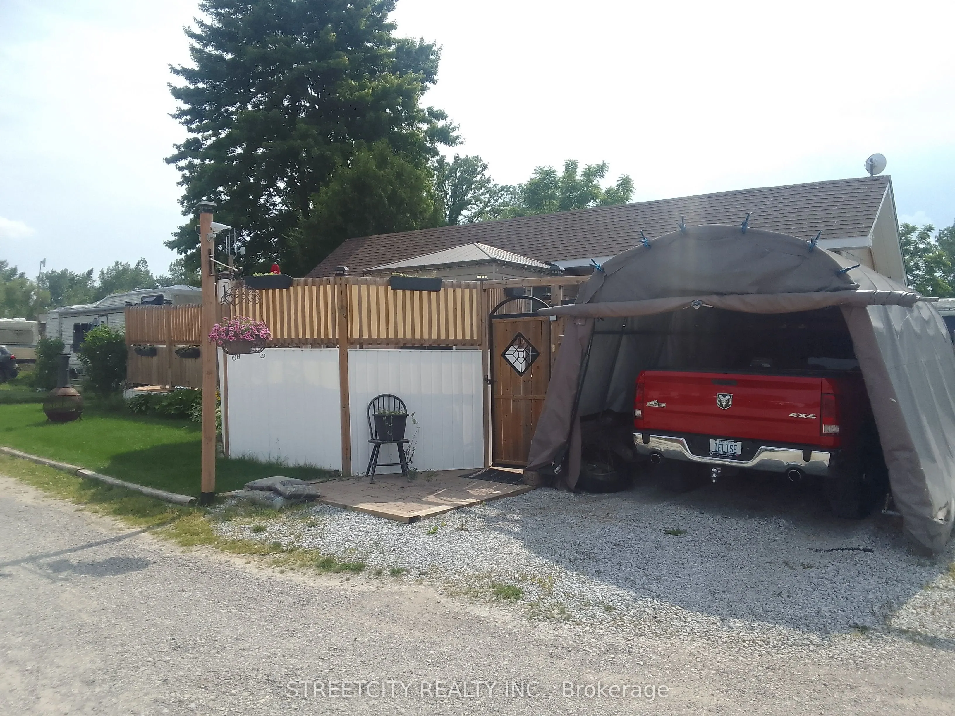 4351 London Line, #1