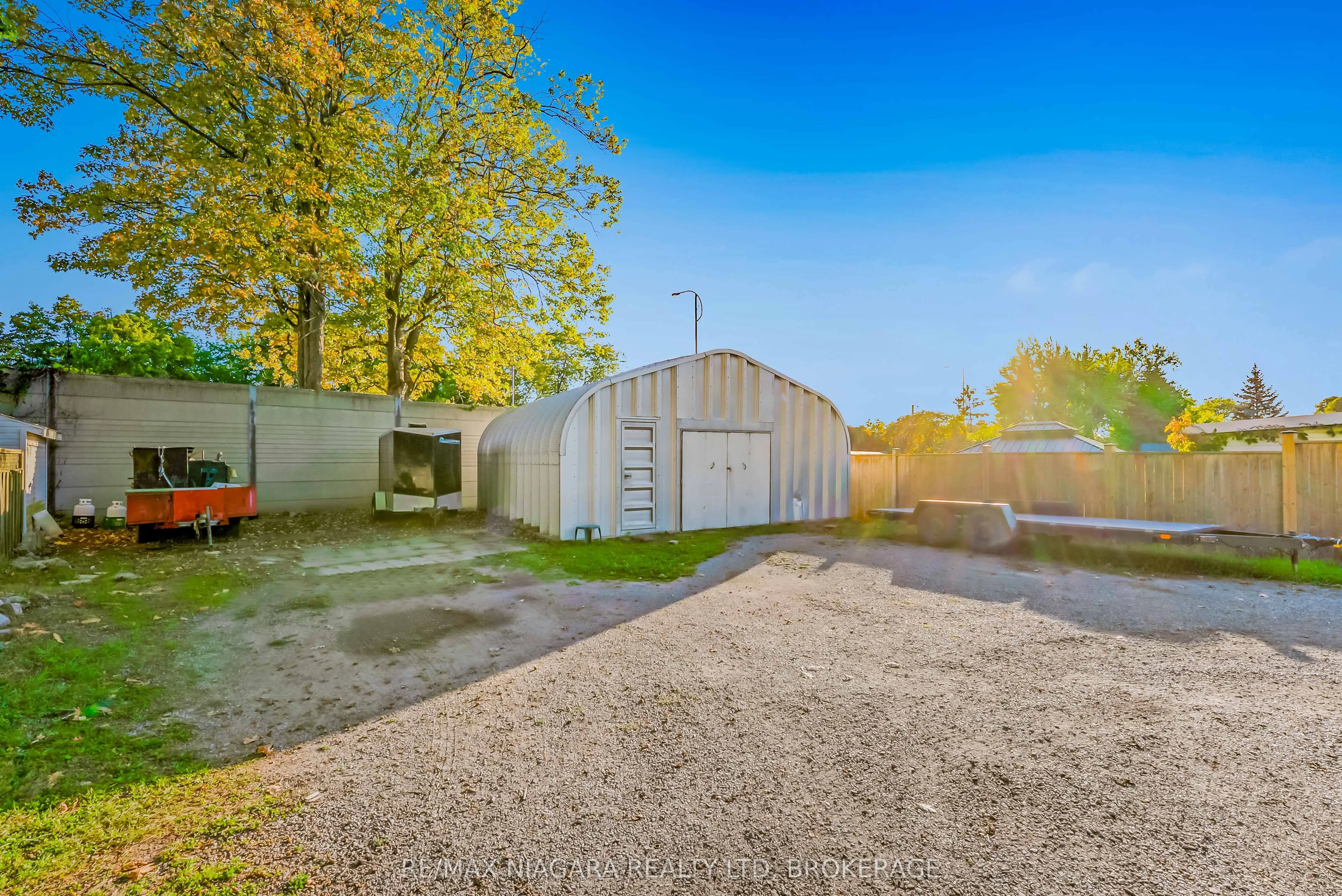 5365 Portage Road