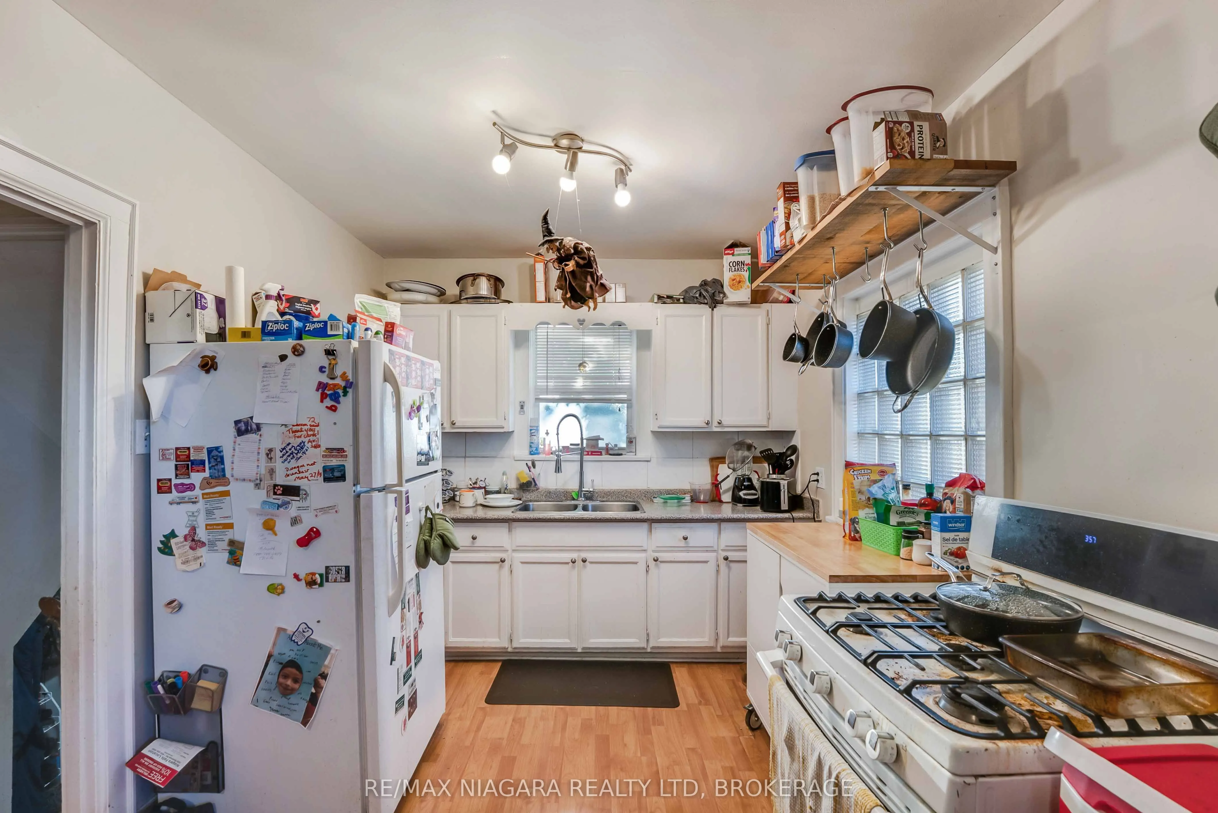5365 Portage Road