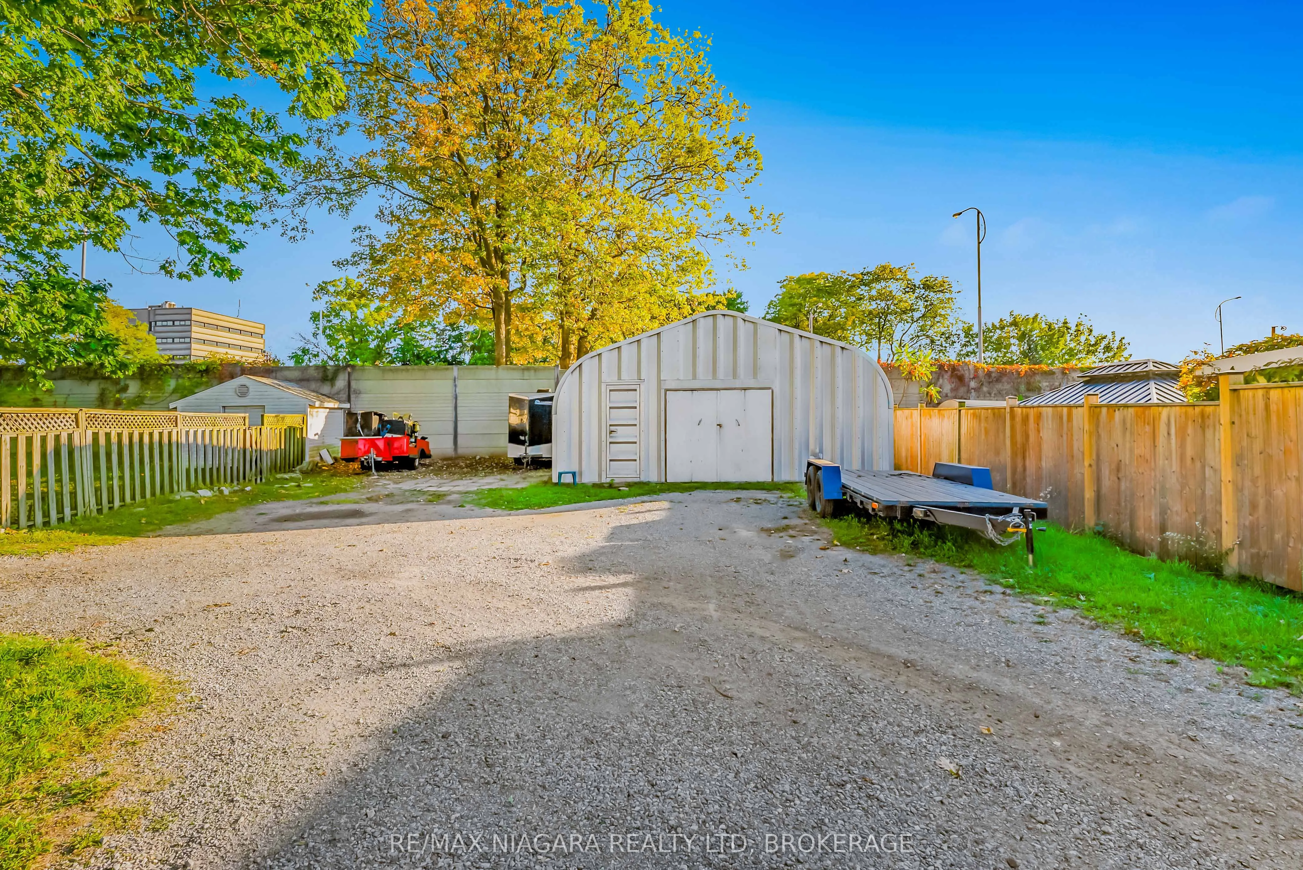 5365 Portage Road