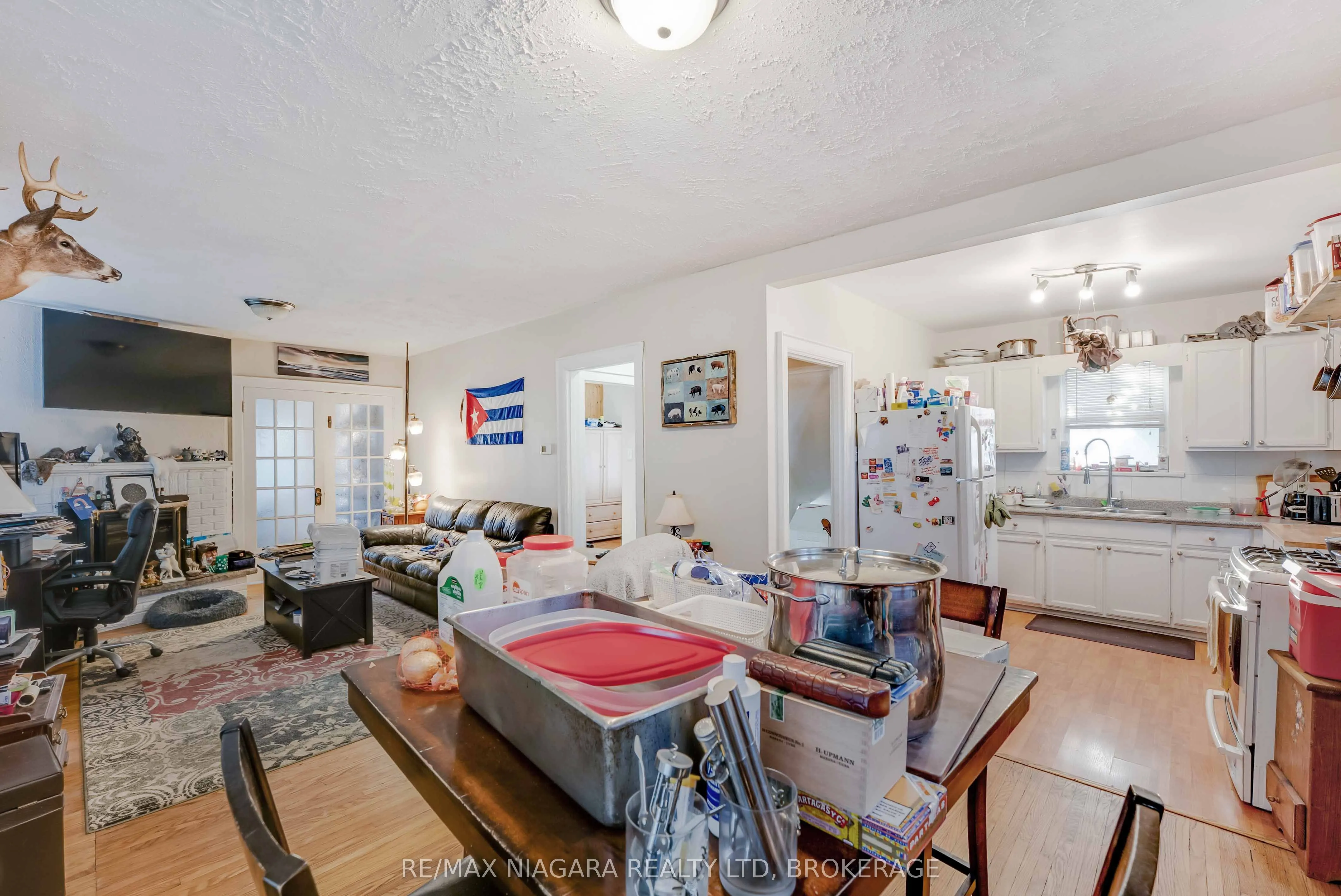 5365 Portage Road