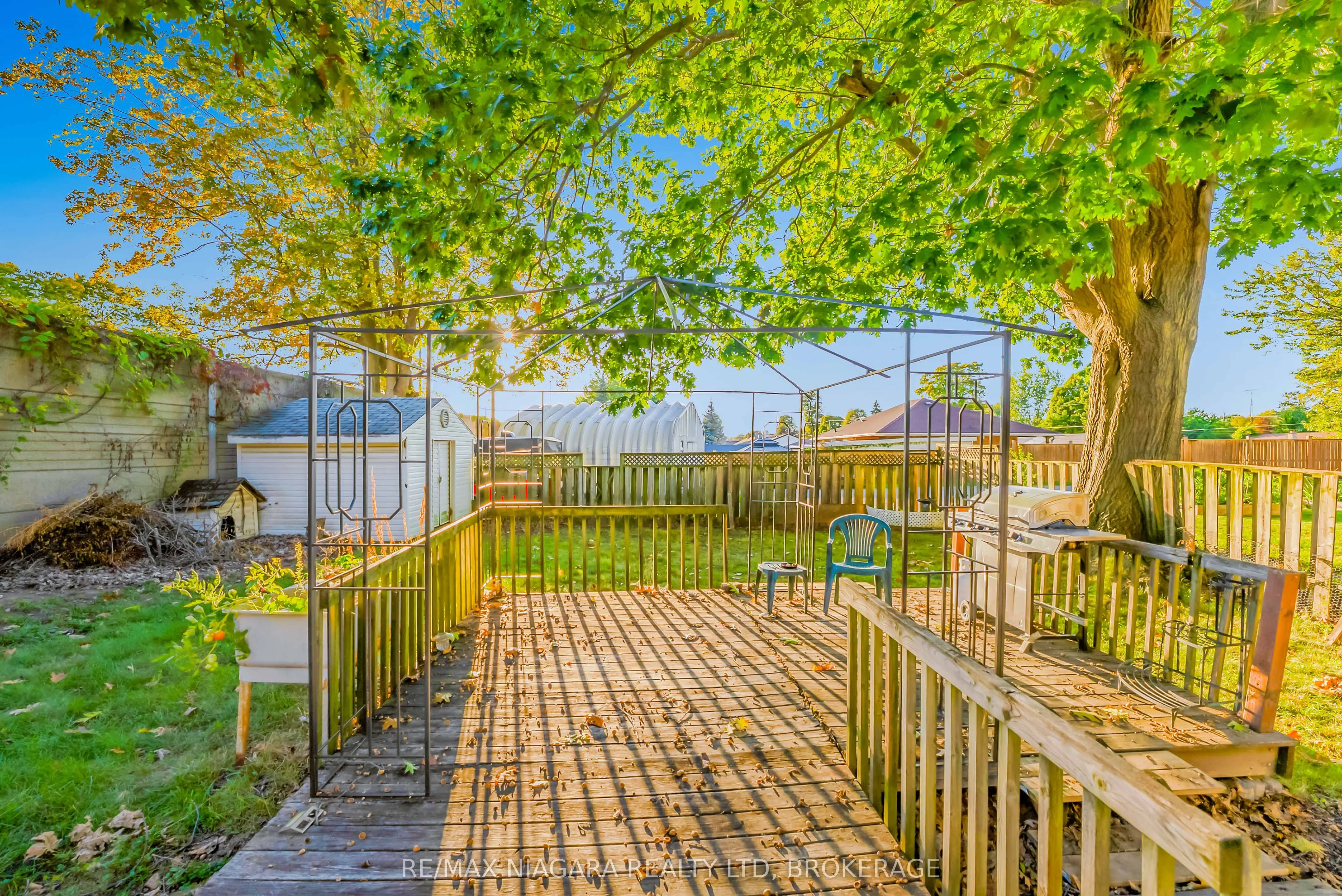 5365 Portage Road