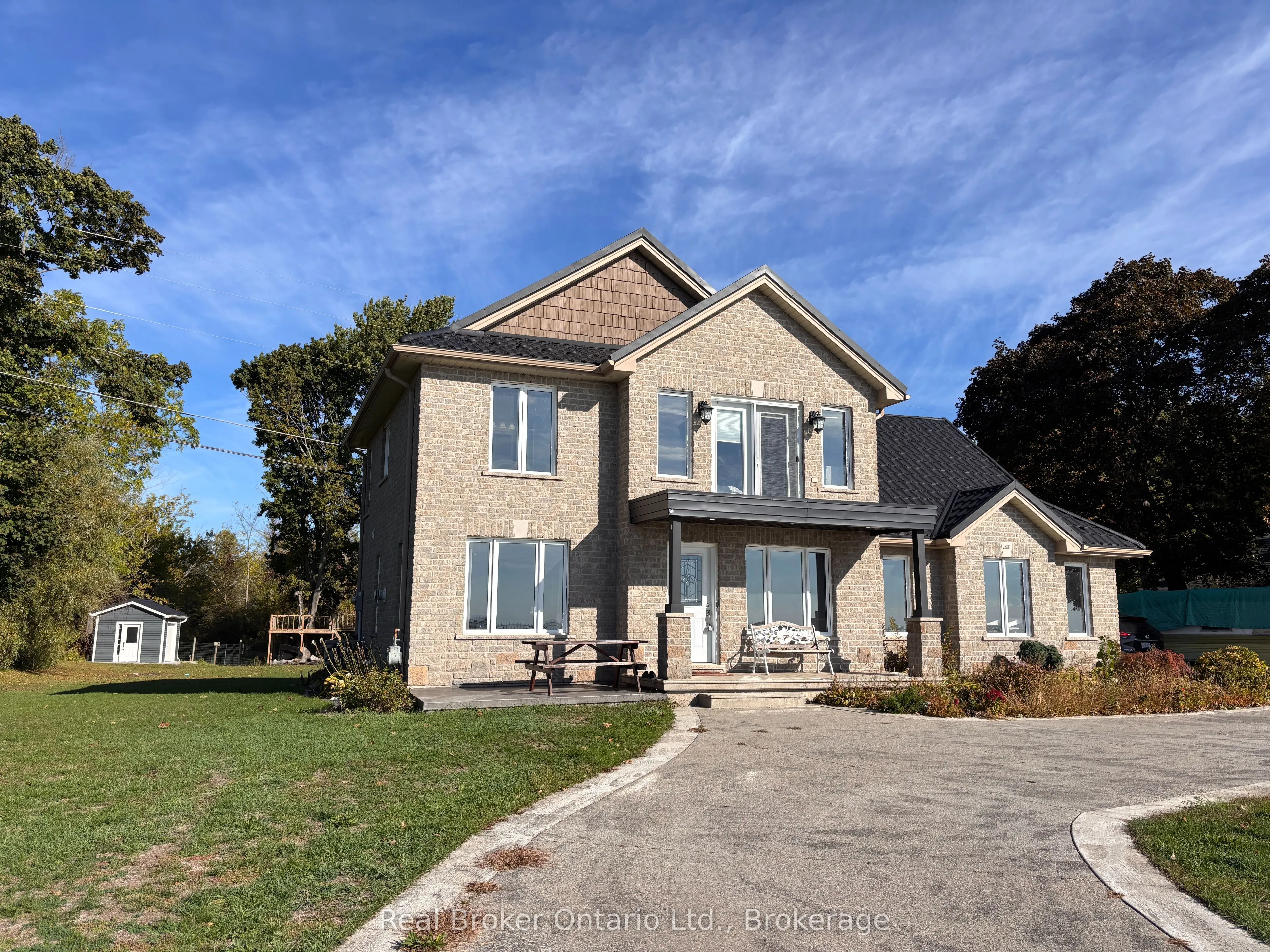 2801 North Shore Drive
