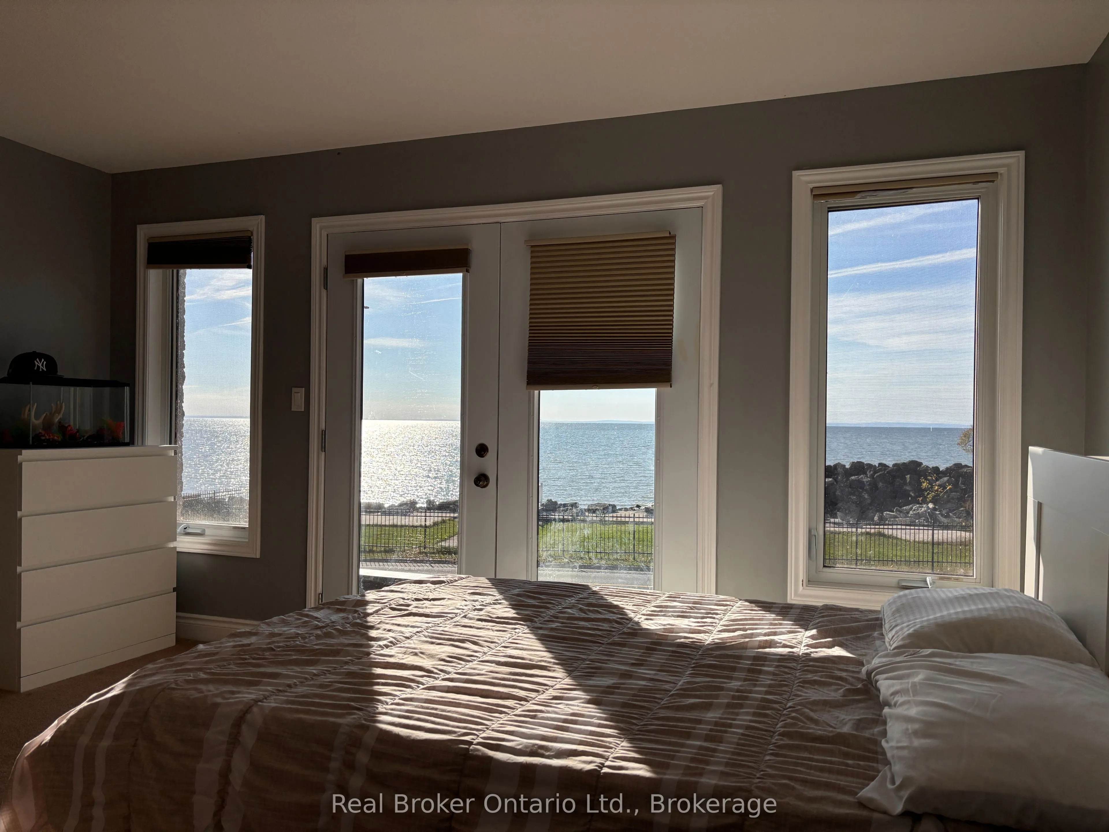 2801 North Shore Drive
