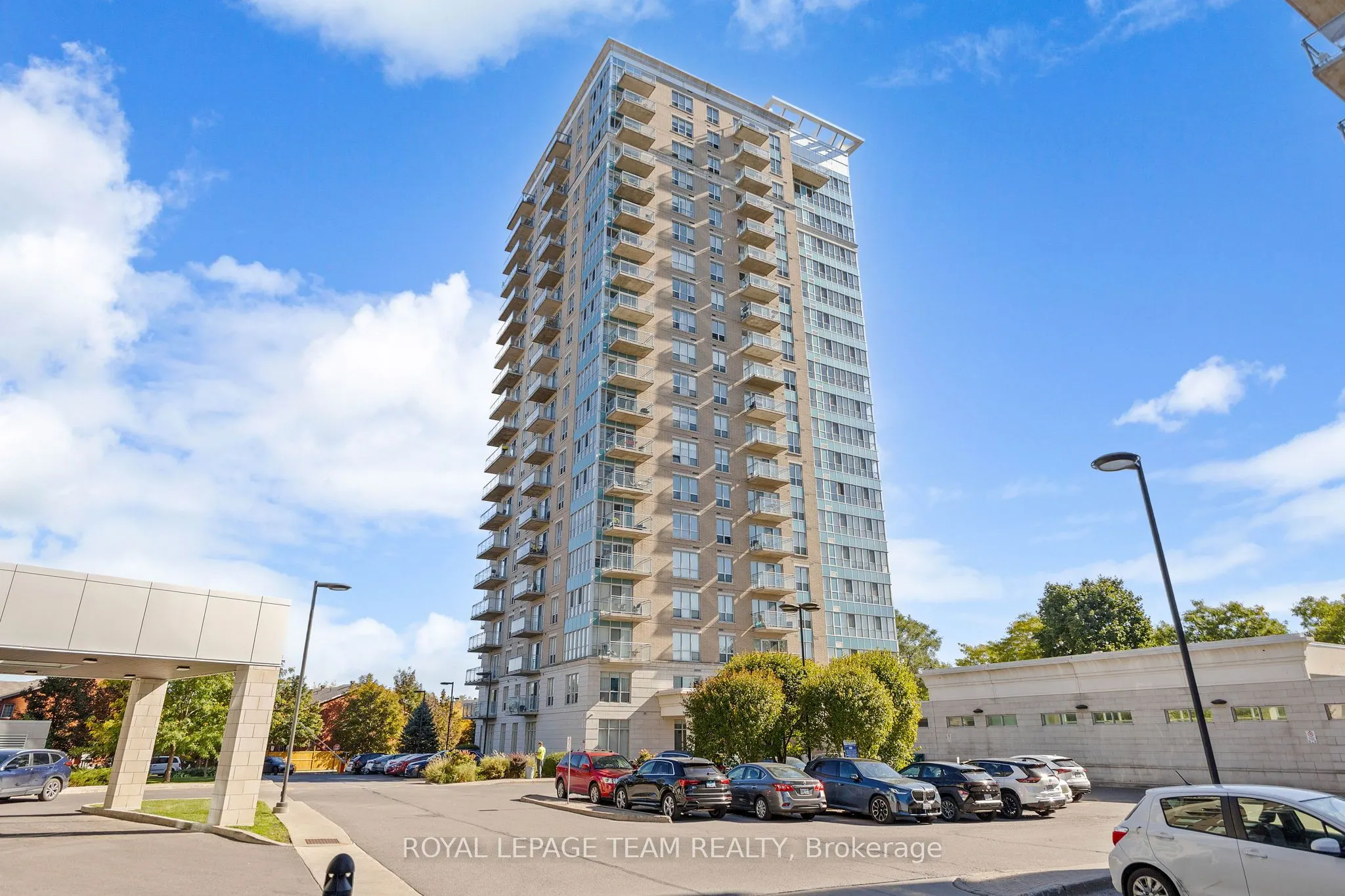 90 Landry Street, #306