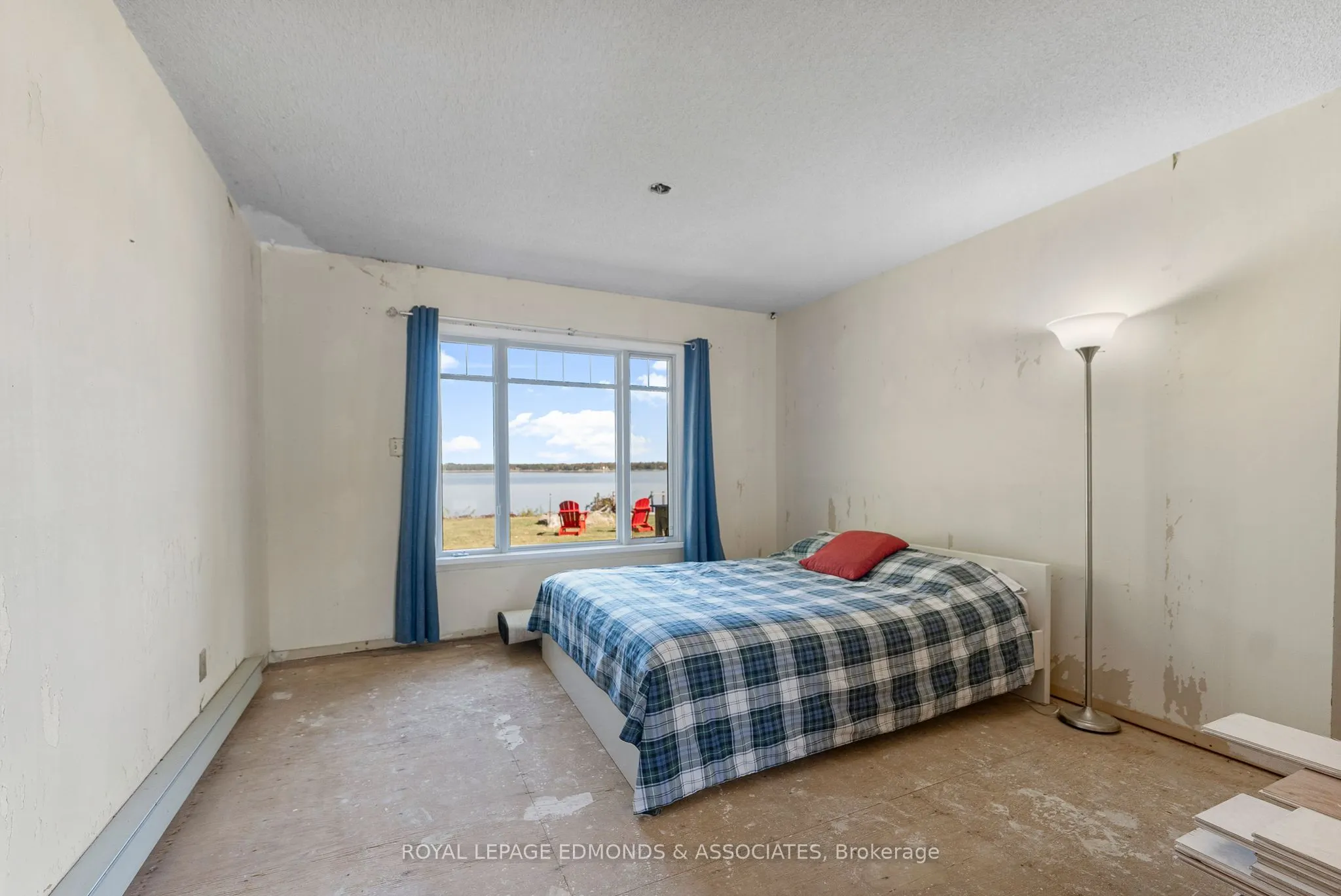 1227 Burns Drive