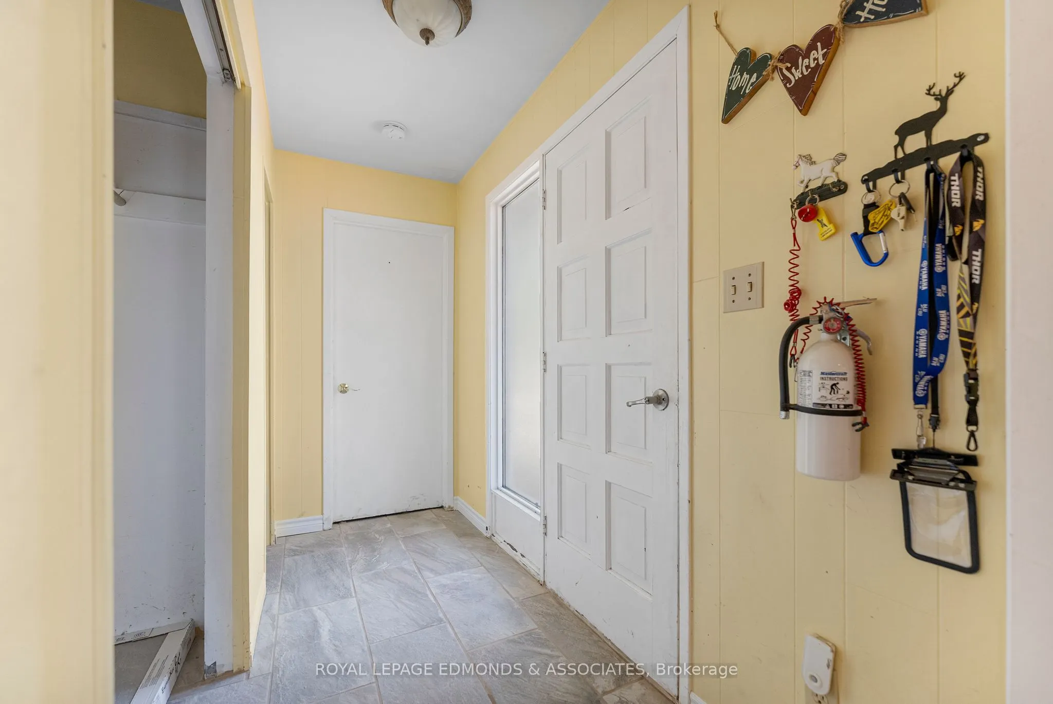 1227 Burns Drive