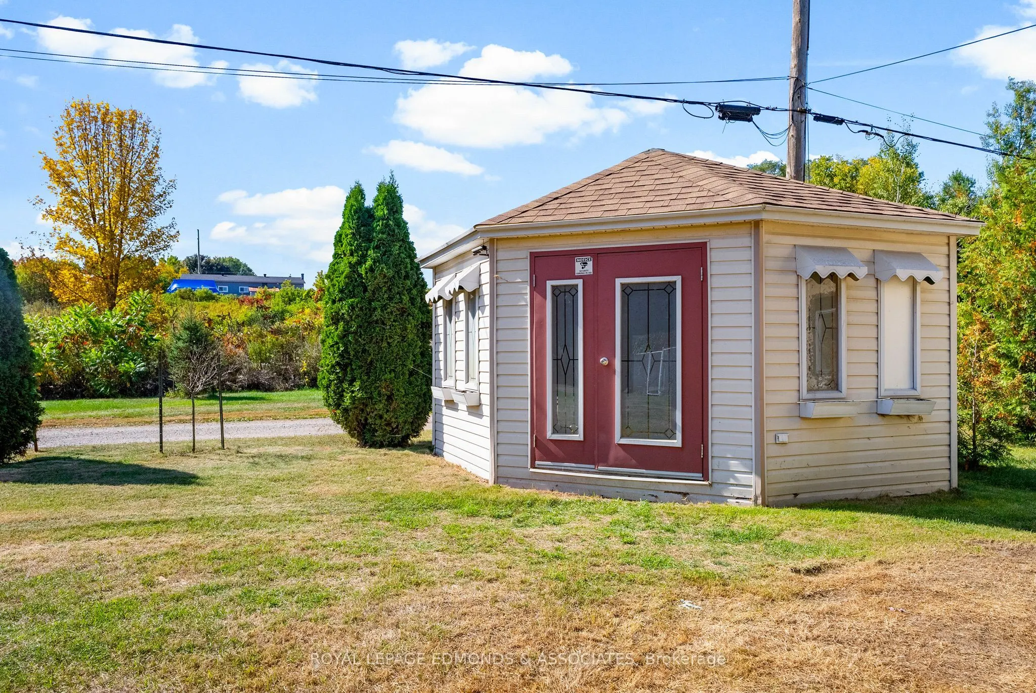 1227 Burns Drive