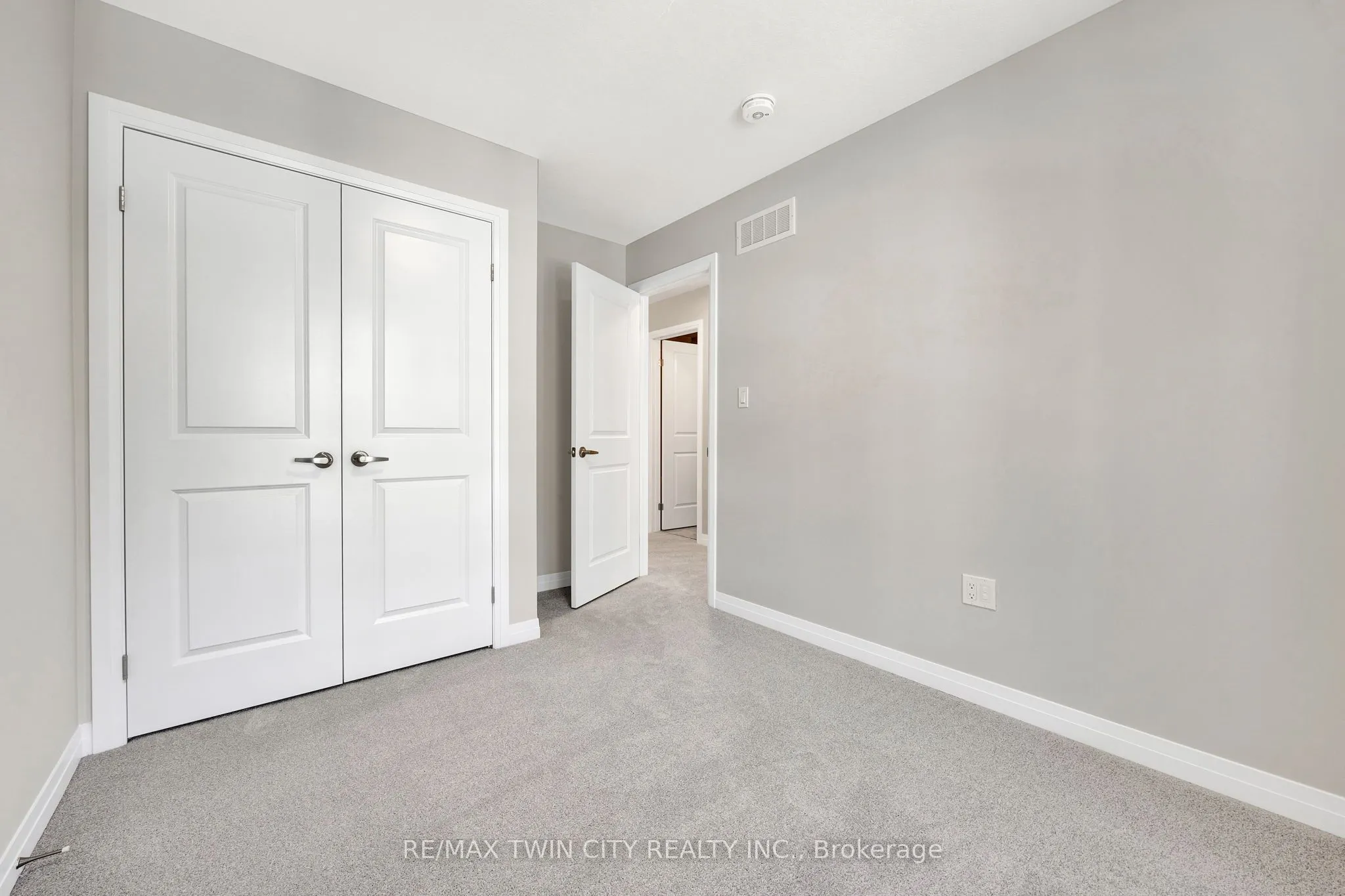 143 Elgin Street N, #Lot 63